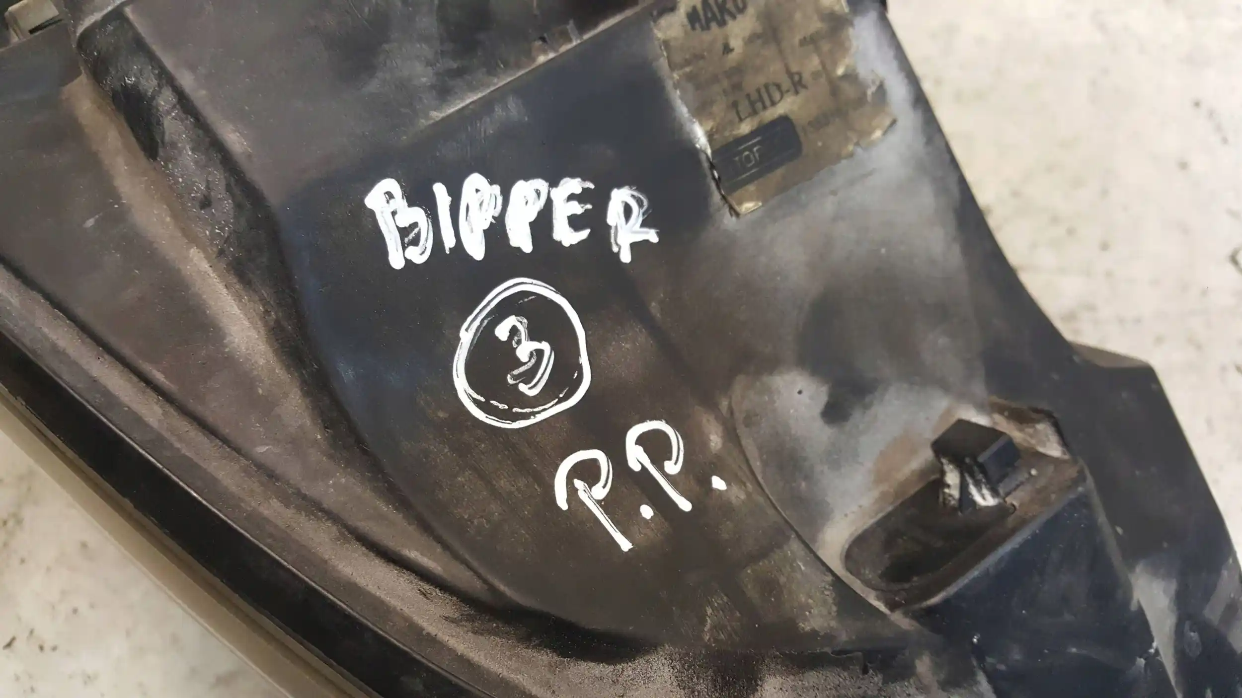LAMPA PRAWY PRZÓD PRZEDNIA 455600999 PEUGEOT BIPPER FIORINO III QUBO 07-17