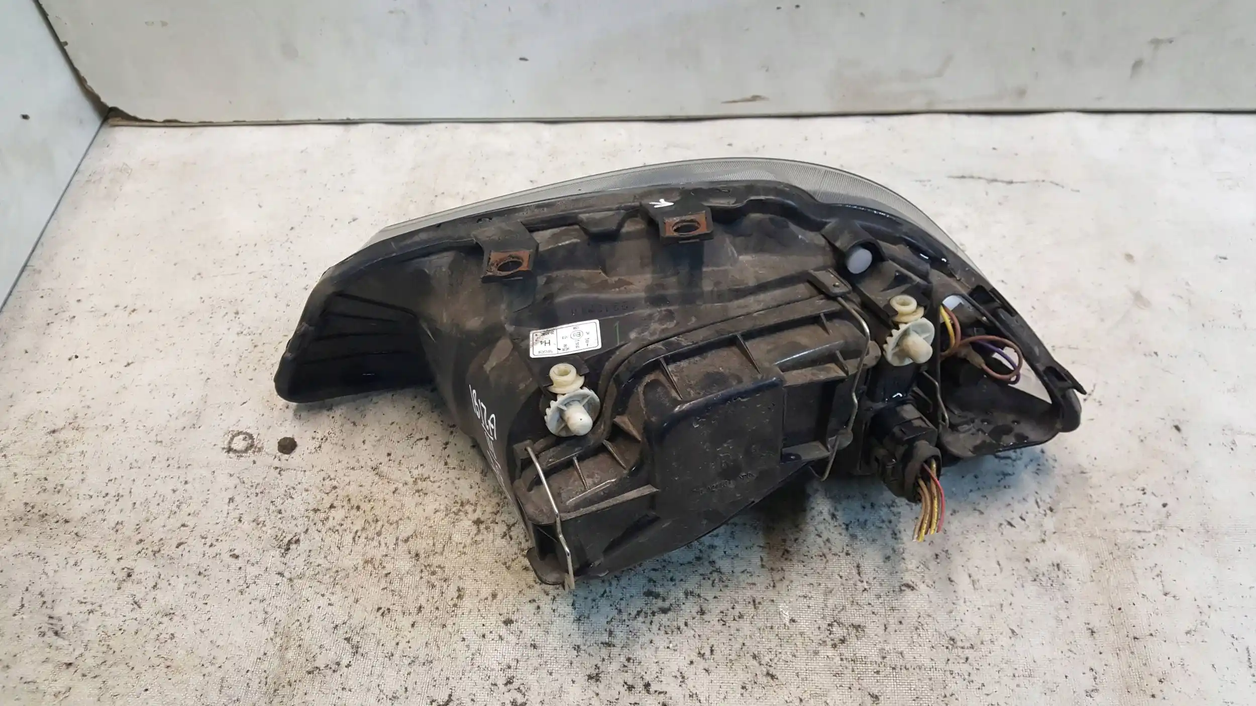 LAMPA PRAWY PRZÓD PRZEDNIA TYC SEAT IBIZA III 6L1 CORDOBA II 6L2 02-05