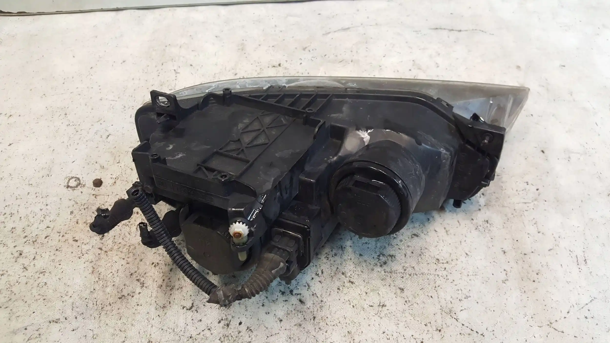 LAMPA PRAWY PRZÓD PRZEDNIA 60695647 ALFA ROMEO 156 LIFT 03-06