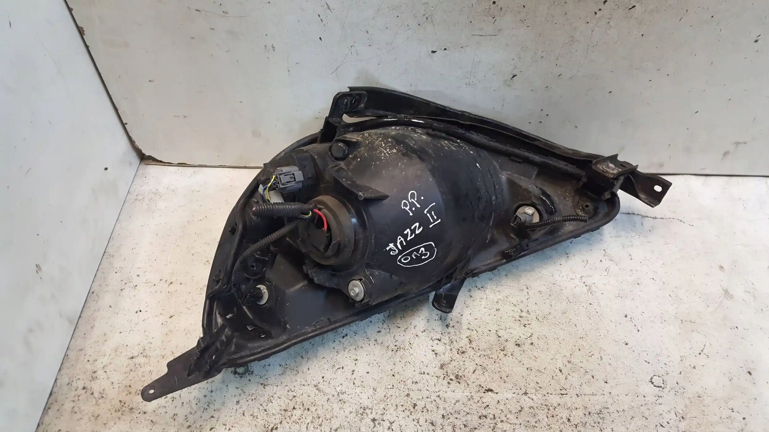 LAMPA PRAWY PRZÓD PRZEDNIA HONDA JAZZ II 02-