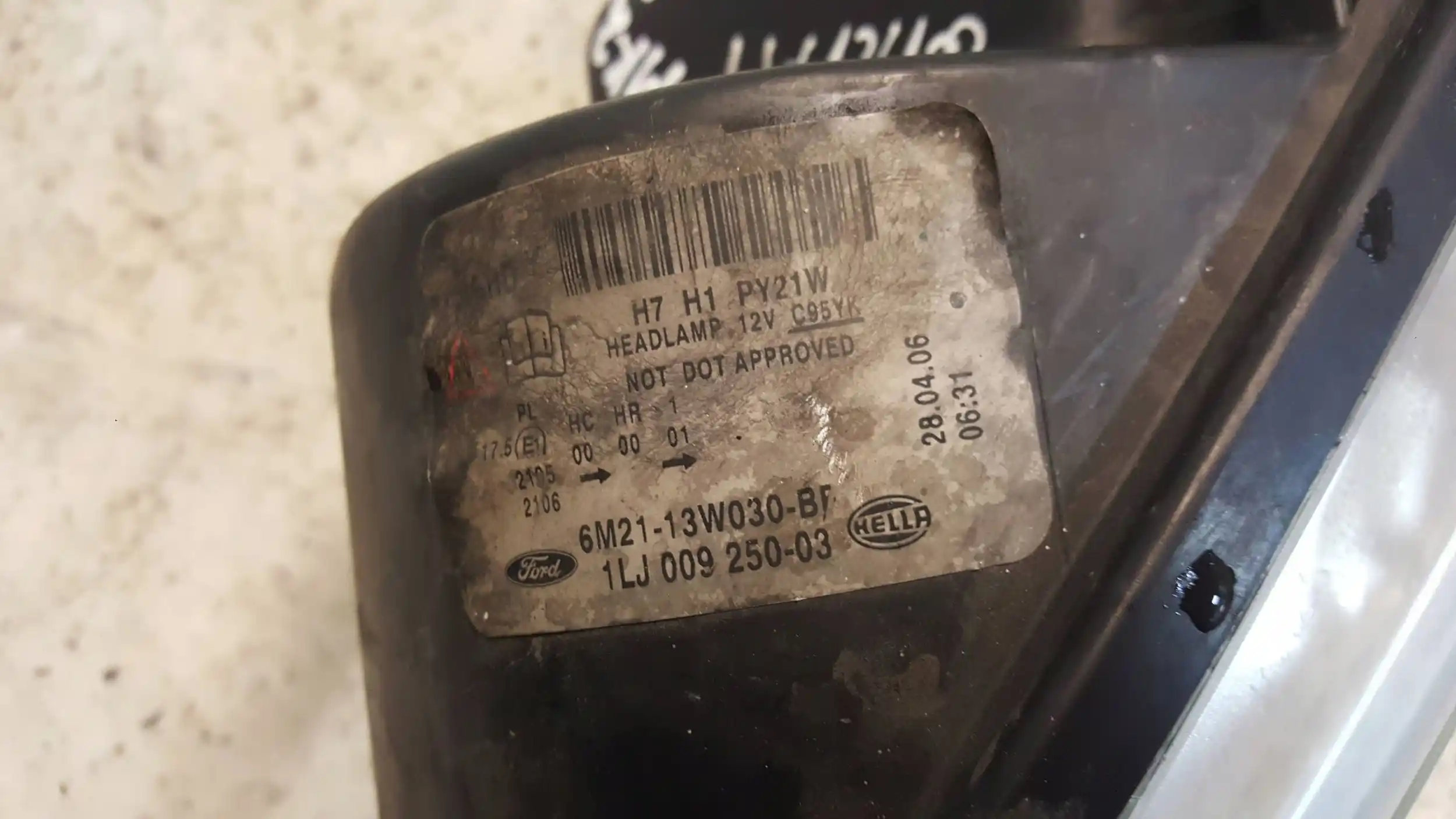 LAMPA LEWY PRZÓD PRZEDNIA 6M2113W030 FORD GALAXY MK3 06-15 WERSJA UK