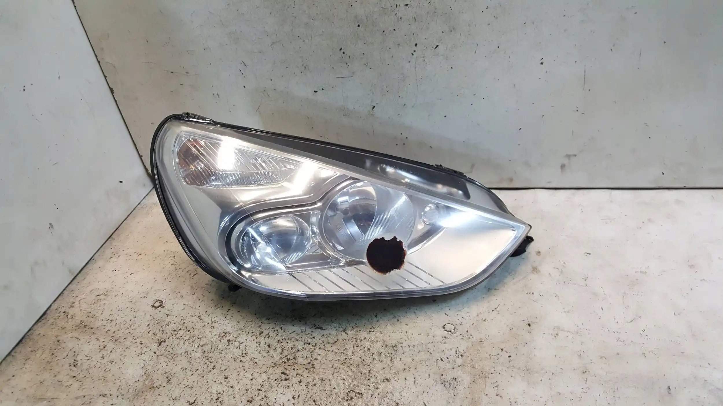 LAMPA PRAWY PRZÓD PRZEDNIA FORD GALAXY MK3 06-15 WERSJA UK