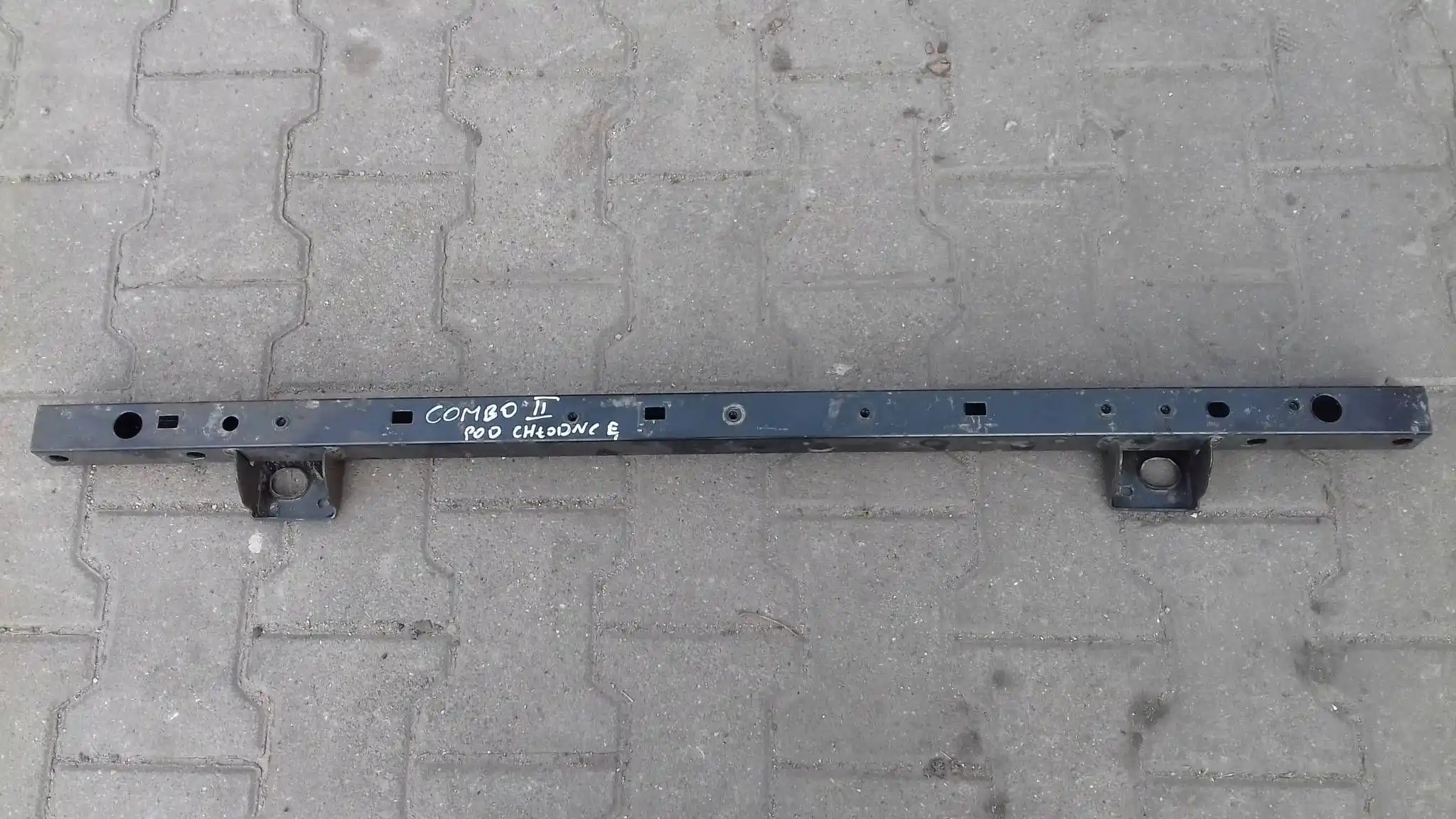 WZMOCNIENIE PODPORA BELKA POD CHŁODNICE OPEL COMBO D 10-