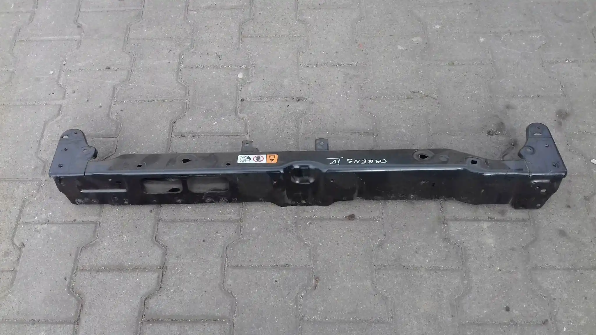 WZMOCNIENIE PAS PRZEDNI GÓRNY KIA CARENS IV 13-