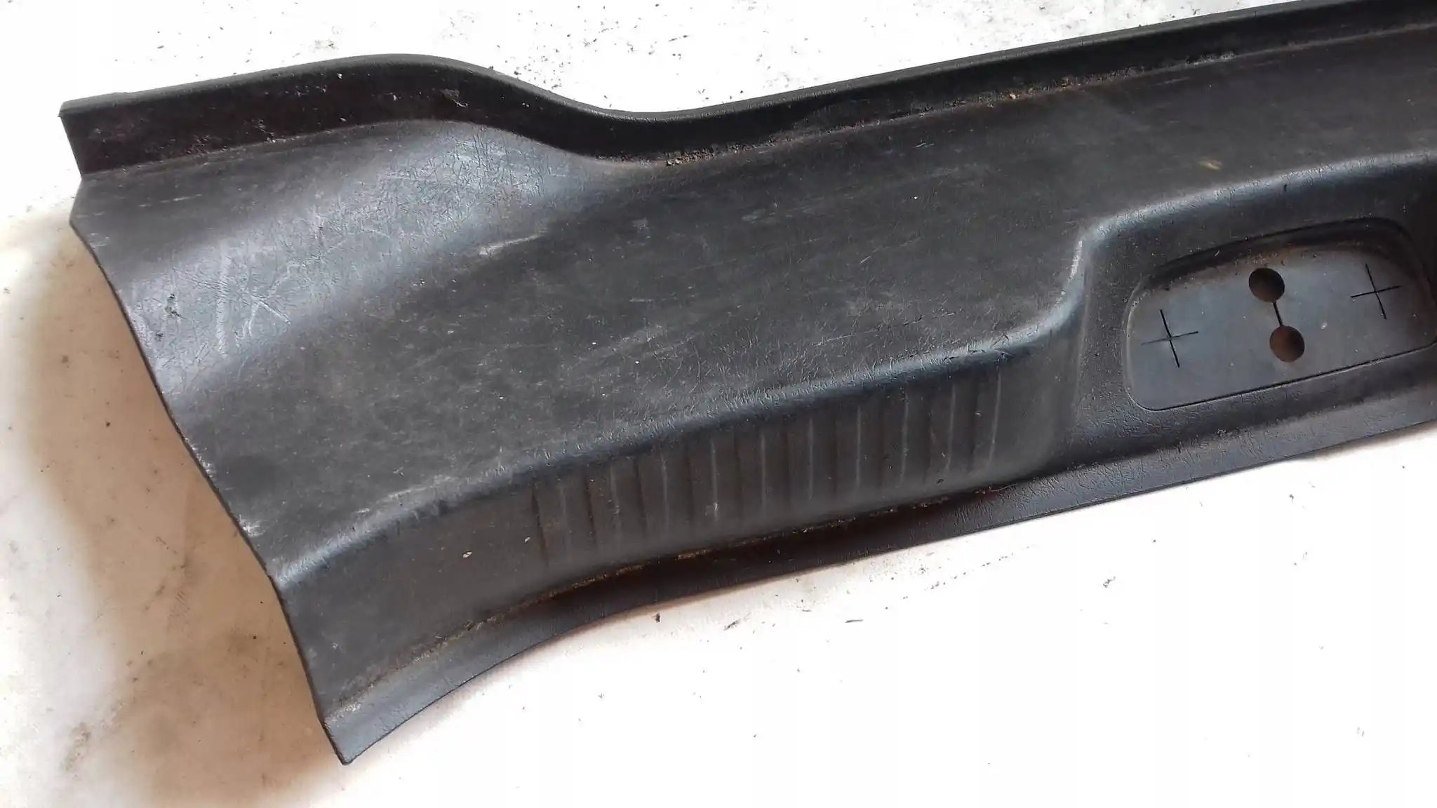 OSŁONA PASA TYLNEGO BAGAŻNIKA 7356348700E FIAT TIPO II SEDAN 15-