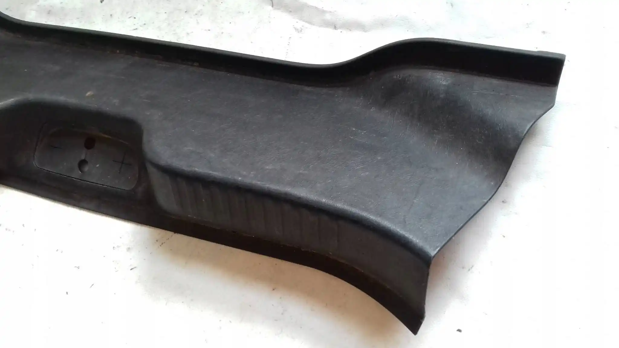 OSŁONA PASA TYLNEGO BAGAŻNIKA 7356348700E FIAT TIPO II SEDAN 15-