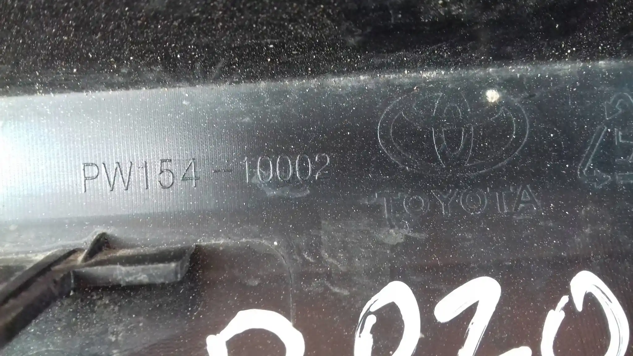 DOKŁADKA LISTWA SPOJLER HOKEJ ZDERZAKA PRZÓD PW15410002 TOYOTA C-HR I 16-