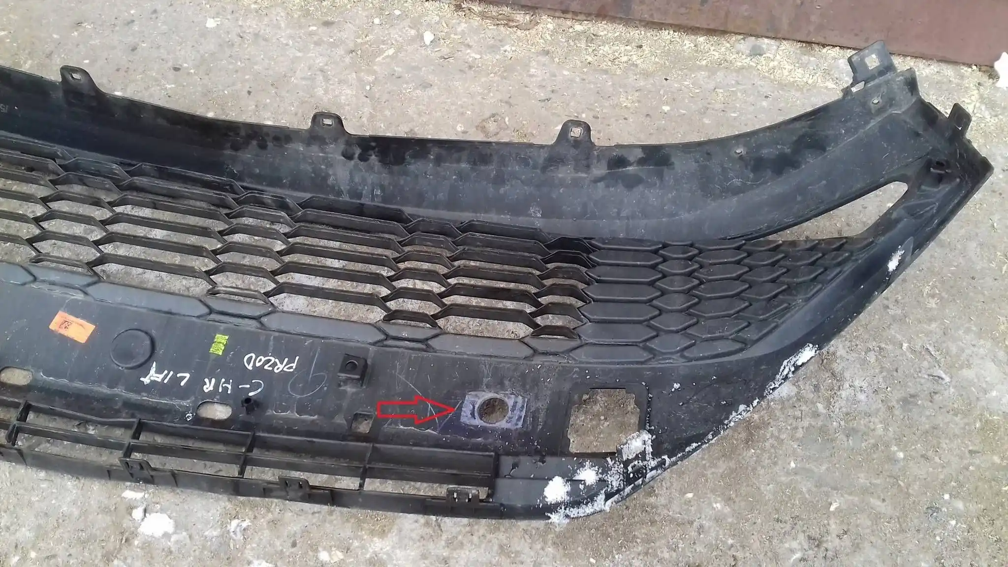 ATRAPA KRATKA ZDERZAKA PRZÓD 52129F4110 TOYOTA C-HR I LIFT 19-