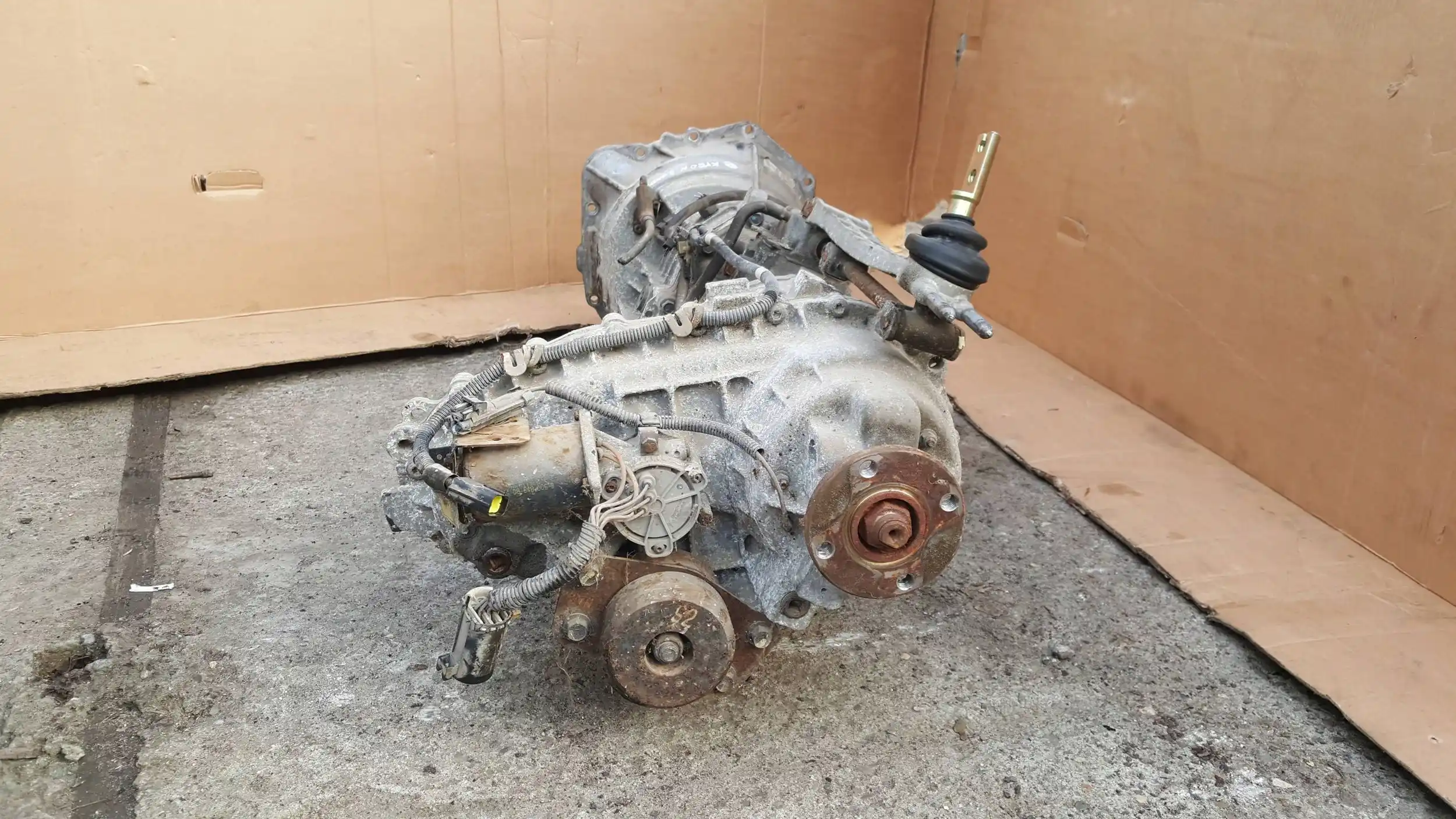 SKRZYNIA BIEGÓW G3102009012 REDUKTOR 3200008010 SSANGYONG KYRON 2.0 XDI 05-