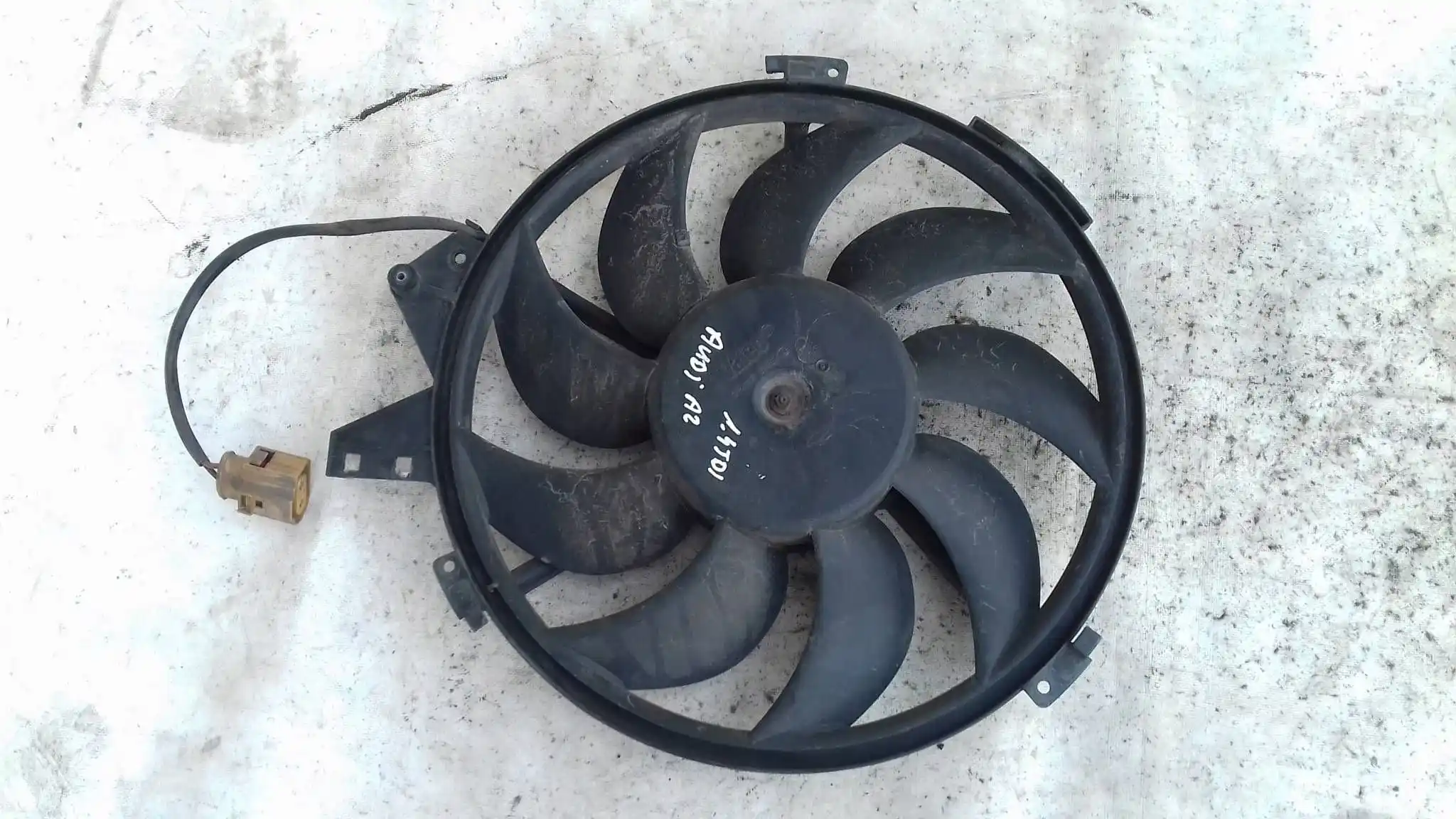 WENTYLATOR CHŁODNICY AUDI A2 1.4 TDI 99-