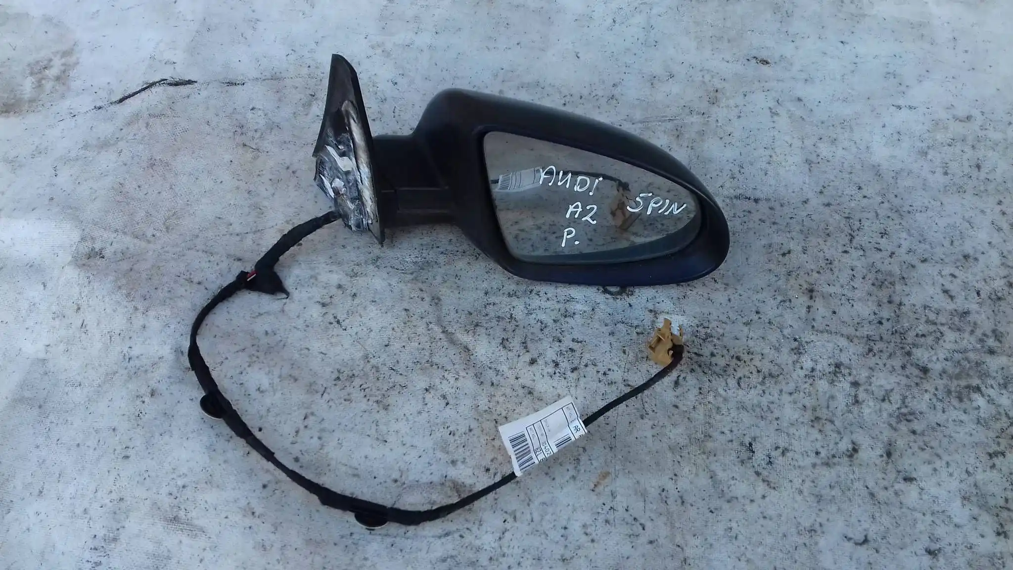 LUSTERKO PRAWE ELEKTRYCZNE 5 PIN AUDI A2 99-
