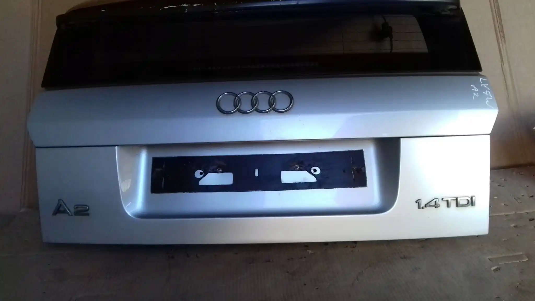 KLAPA TYŁ TYLNA AUDI A2 99- (KOD LAKIERU LY7W)