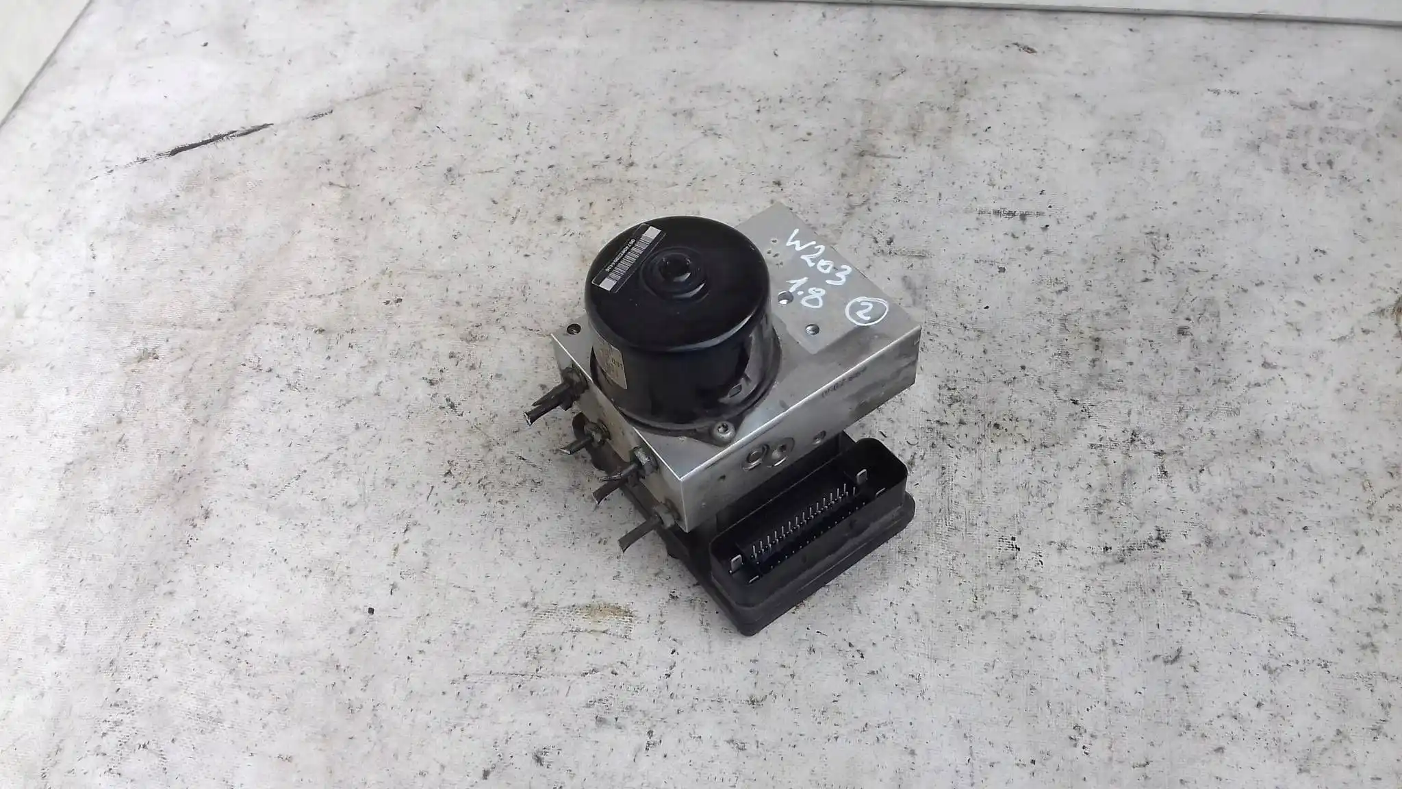 POMPA ABS A2034310812 A2095452532 MERCEDES C-KLASA W203 1.8 KOMPRESOR 00-