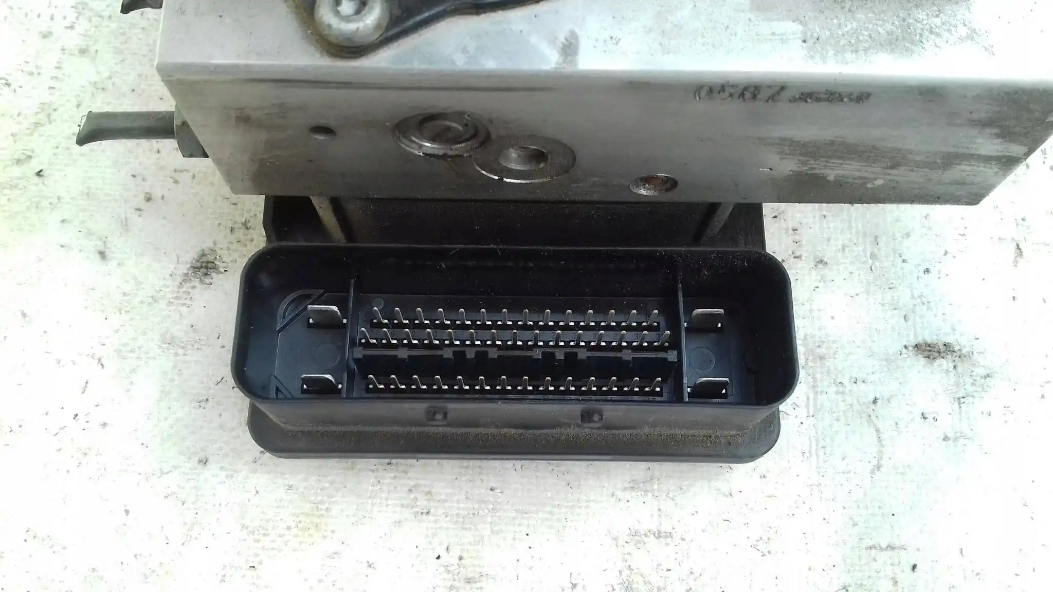 POMPA ABS A2034310812 A2095452532 MERCEDES C-KLASA W203 1.8 KOMPRESOR 00-