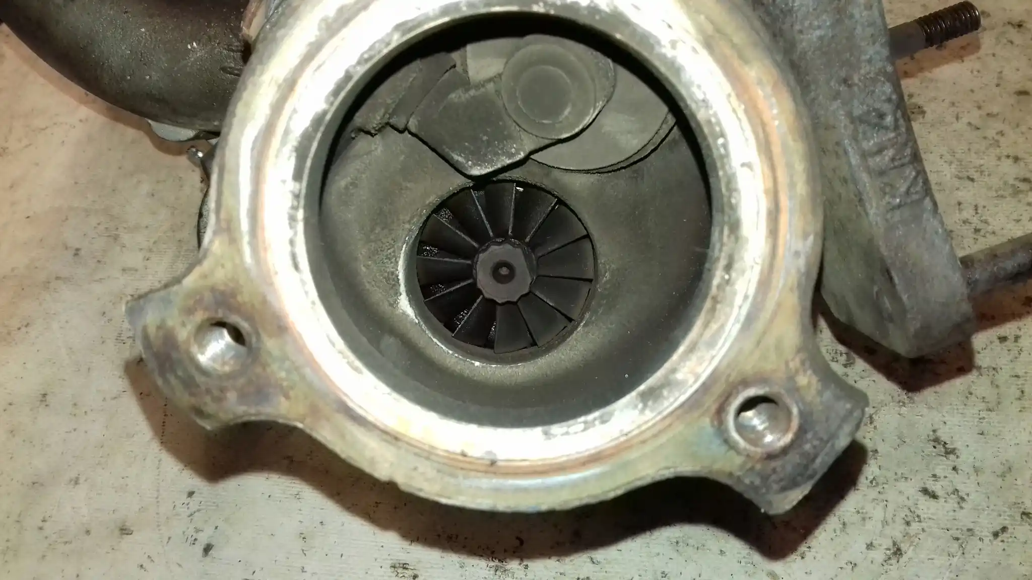 TURBOSPRĘŻARKA TURBO 8200054417 8200396687 RENAULT SCENIC II 2.0 T 03-
