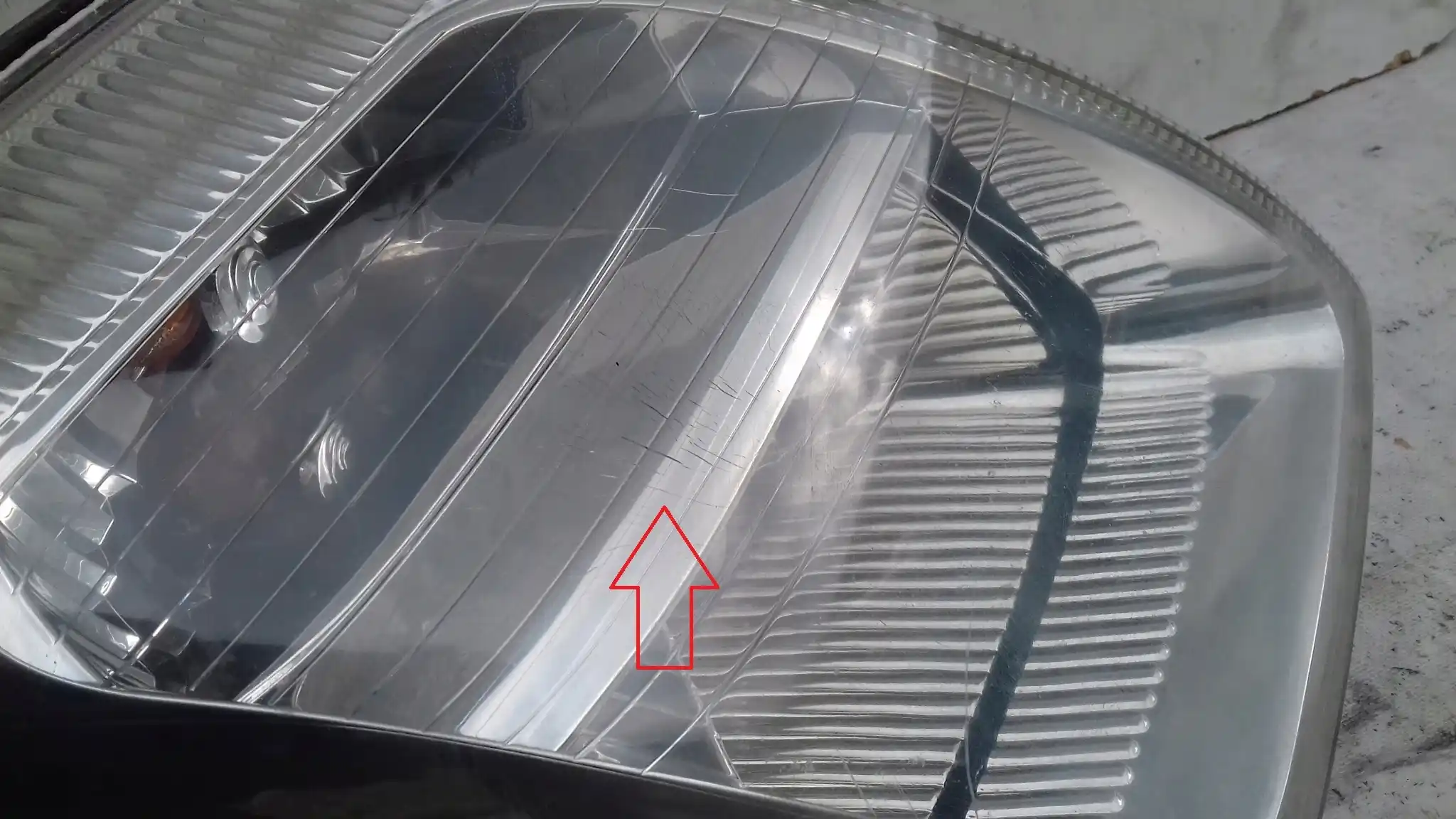 LAMPA PRAWY PRZÓD PRZEDNIA TYC CITROEN C2 03-09