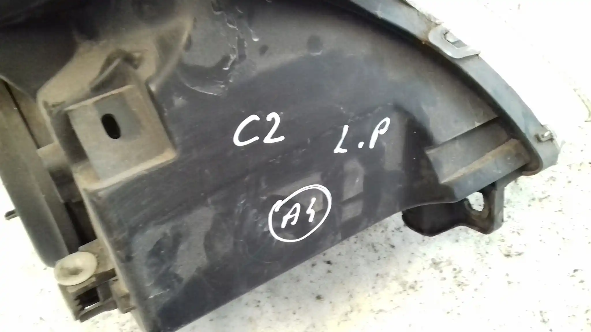 LAMPA LEWY PRZÓD PRZEDNIA TYC CITROEN C2 03-09
