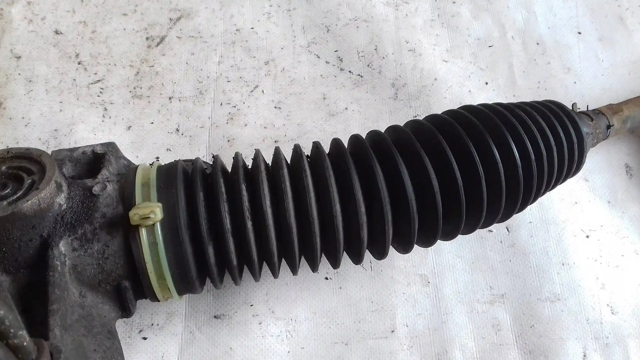PRZEKŁADNIA KIEROWNICZA MAGLWONICA 30741425 VOLVO S40 II V50 2.0 HDI 04-