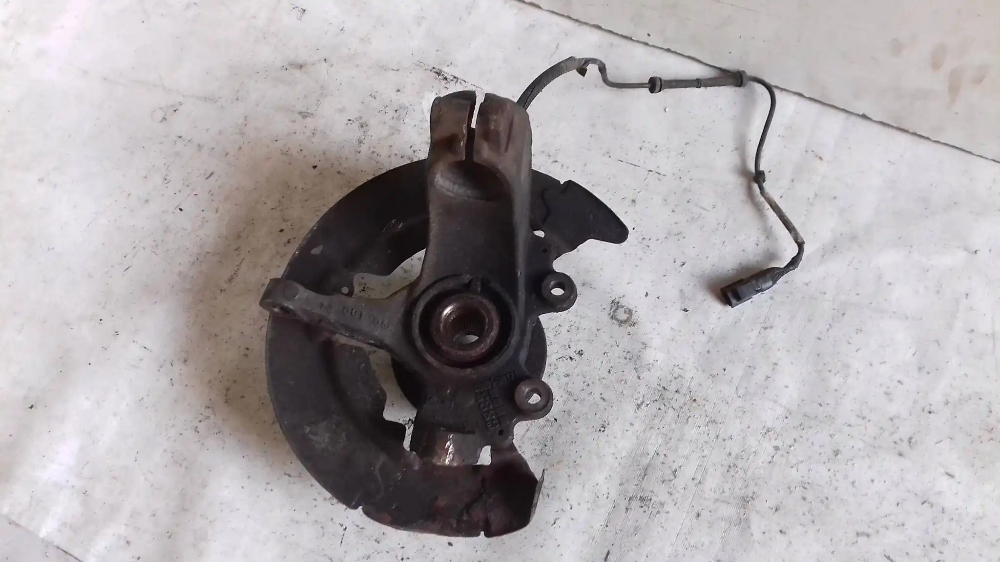 ZWROTNICA PIASTA LEWY 36Z PRZÓD PRZEDNIA VOLVO S40 II V50 2.0 HDI 04-