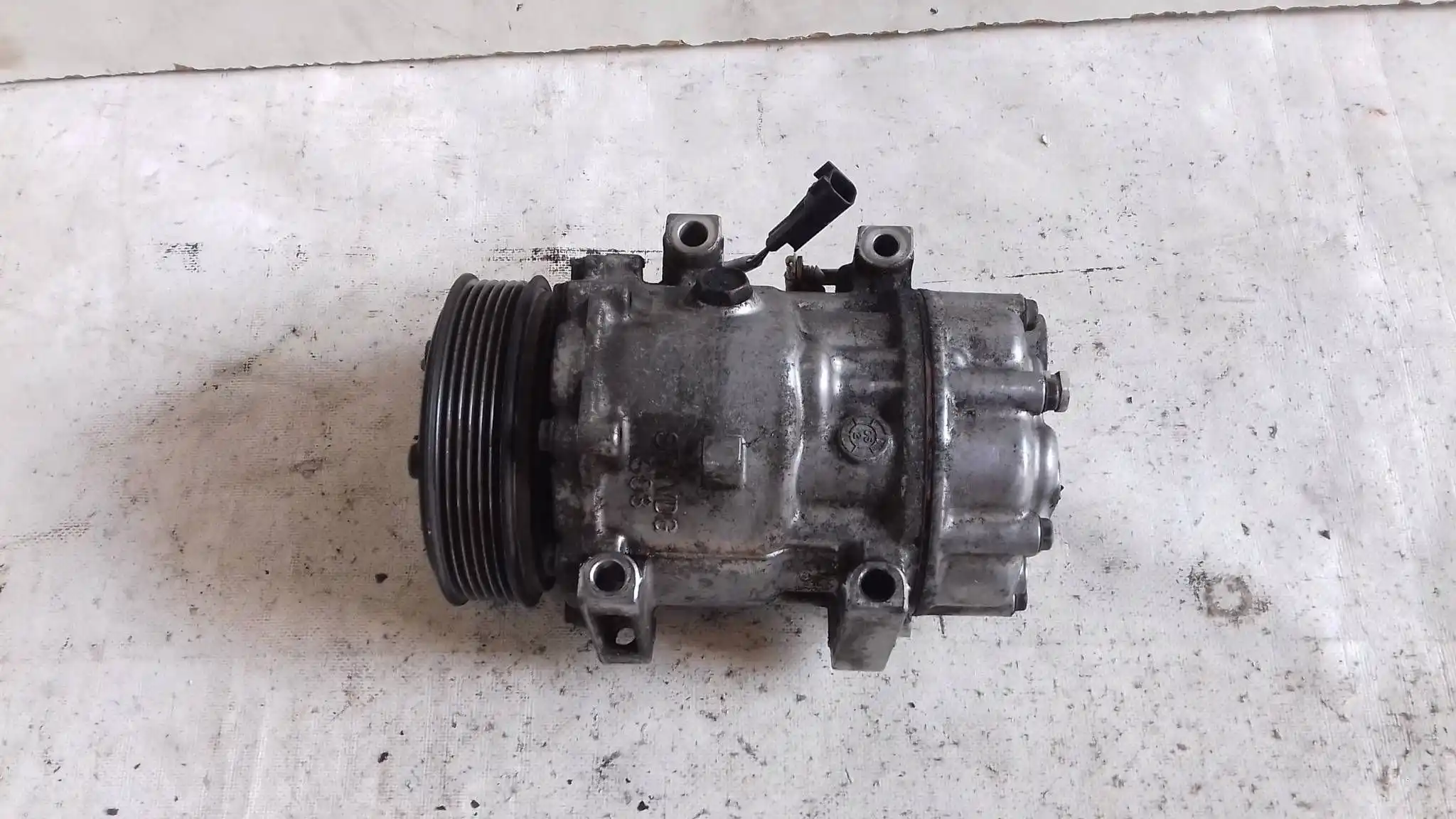 SPRĘŻARKA KOMPRESOR KLIMATYZACJI 3M5H19D629HD VOLVO S40 II V50 04- FORD