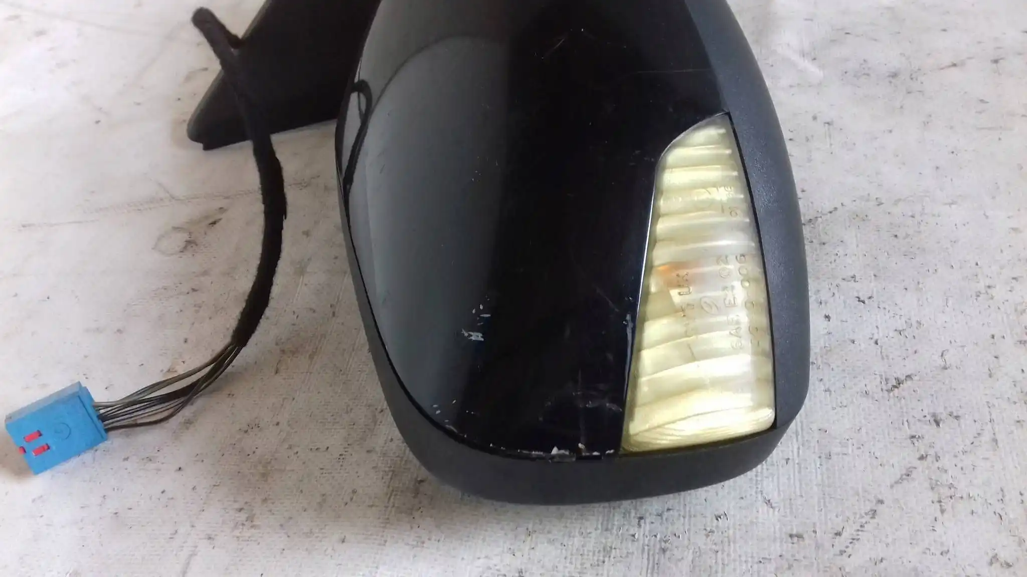 LUSTERKO PRAWE ELEKTRYCZNE 6 PIN VOLVO S40 II V50 04- LAK 019-26