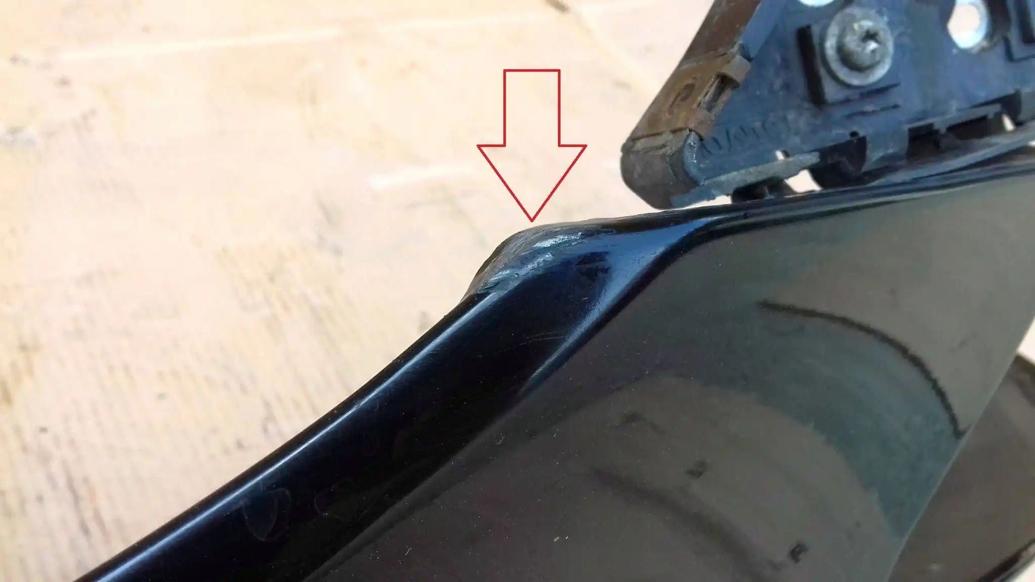BŁOTNIK LEWY PRZÓD PRZEDNI VOLVO S40 II V50 04-07 LAK 019-26