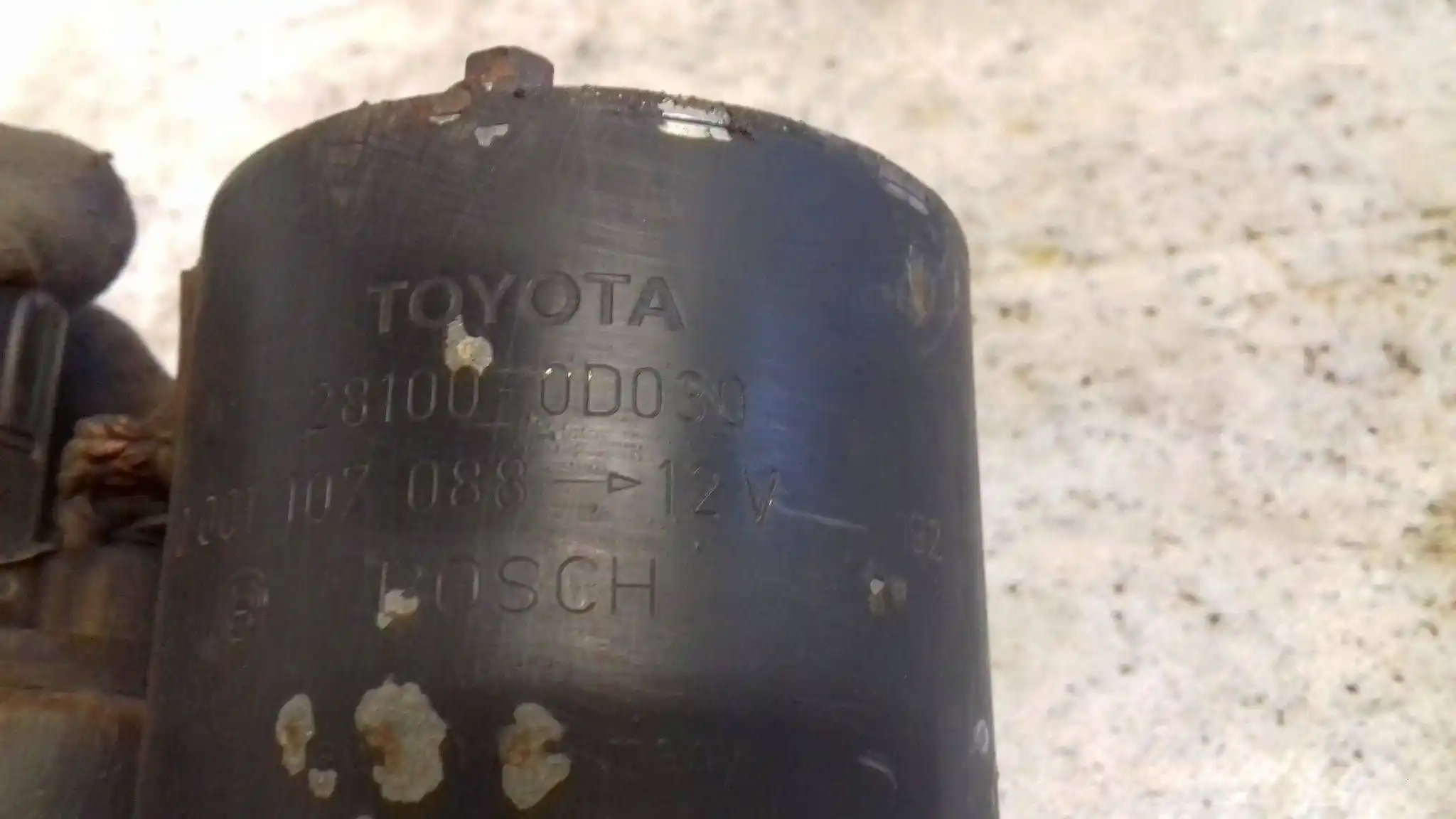 ROZRUSZNIK 281000D030 TOYOTA COROLLA E12 1.4 16V VVTI 01-