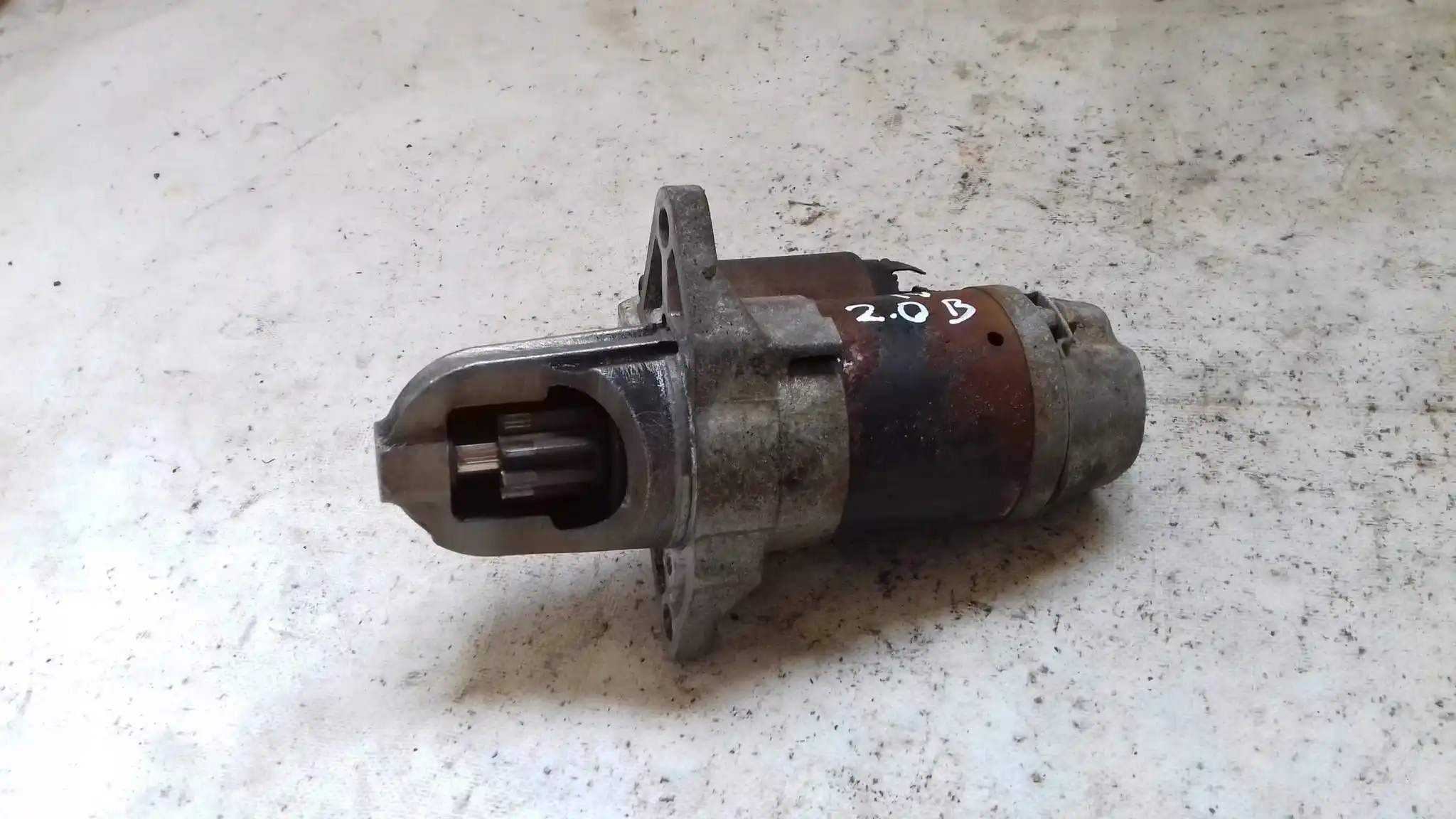 ROZRUSZNIK 23300AA450 M000T30471 SUBARU LEGACY IV 2.0 16V BL BP 03-09