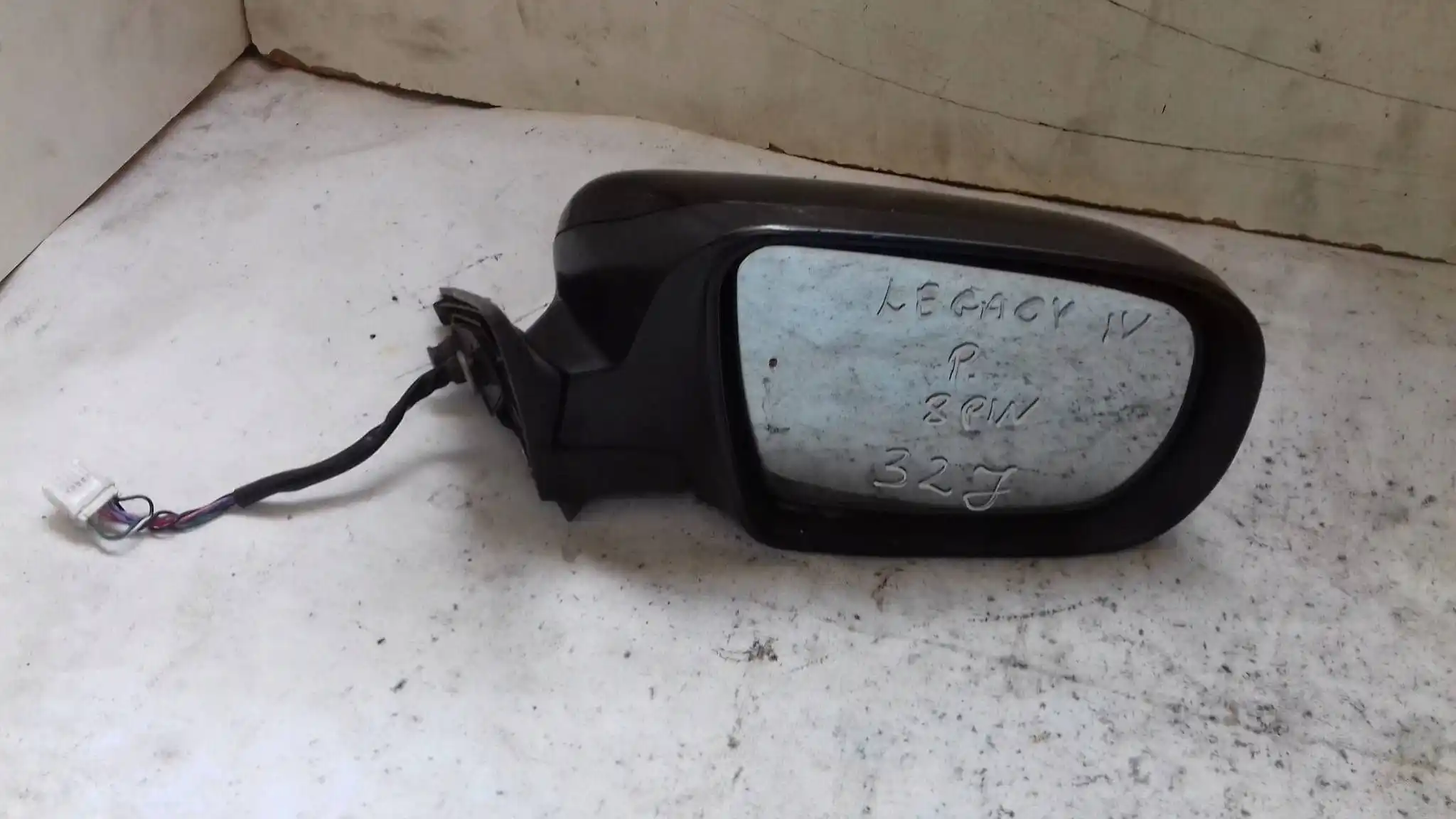 LUSTERKO PRAWE ELEKTRYCZNE 8 PIN SUBARU LEGACY IV BL BP LIFT 06-09 32J