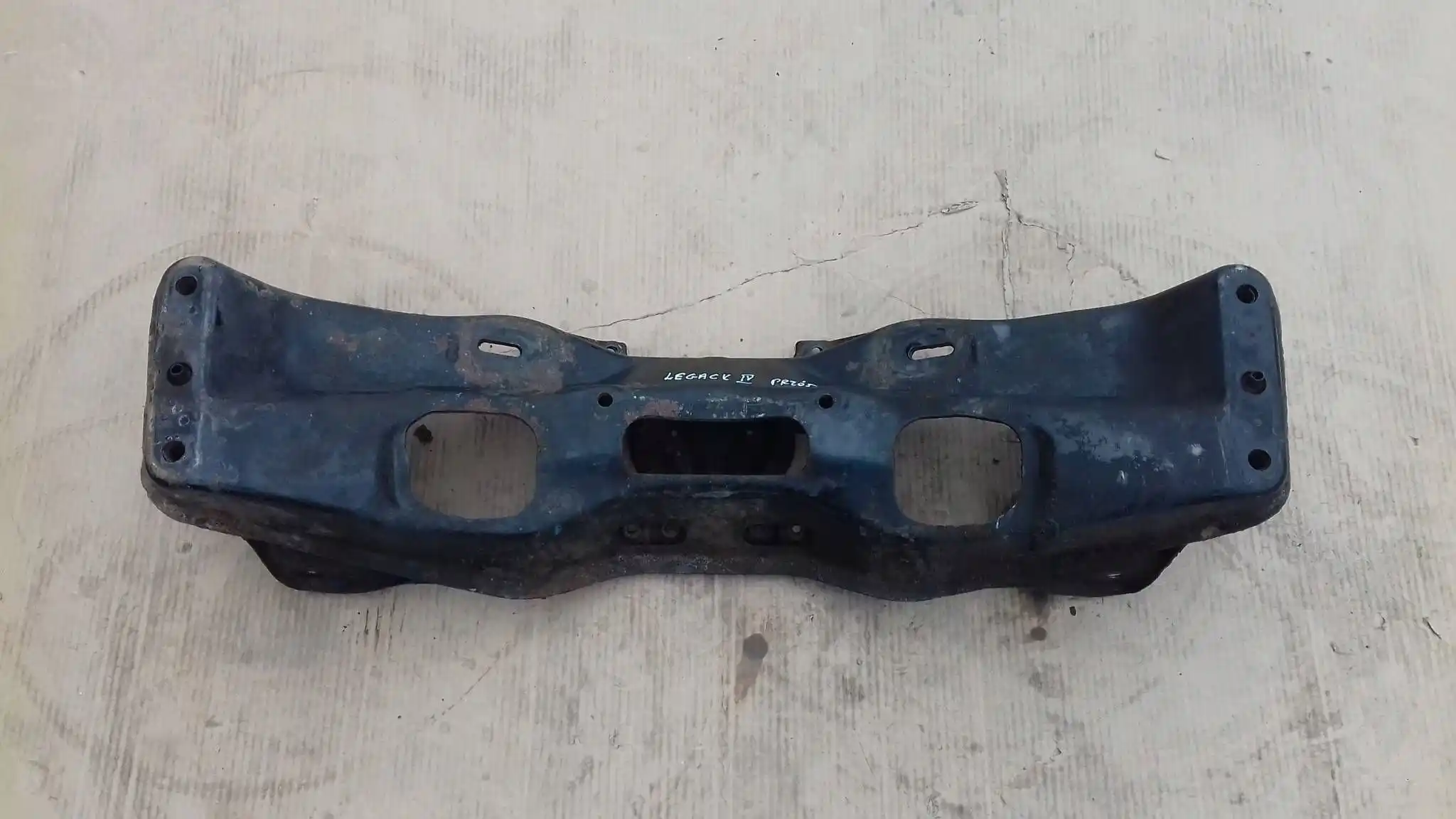 SANKI KOŁYSKA WÓZEK TRAWERS PRZÓD SUBARU LEGACY IV BL BP 2.0 16V 03-09