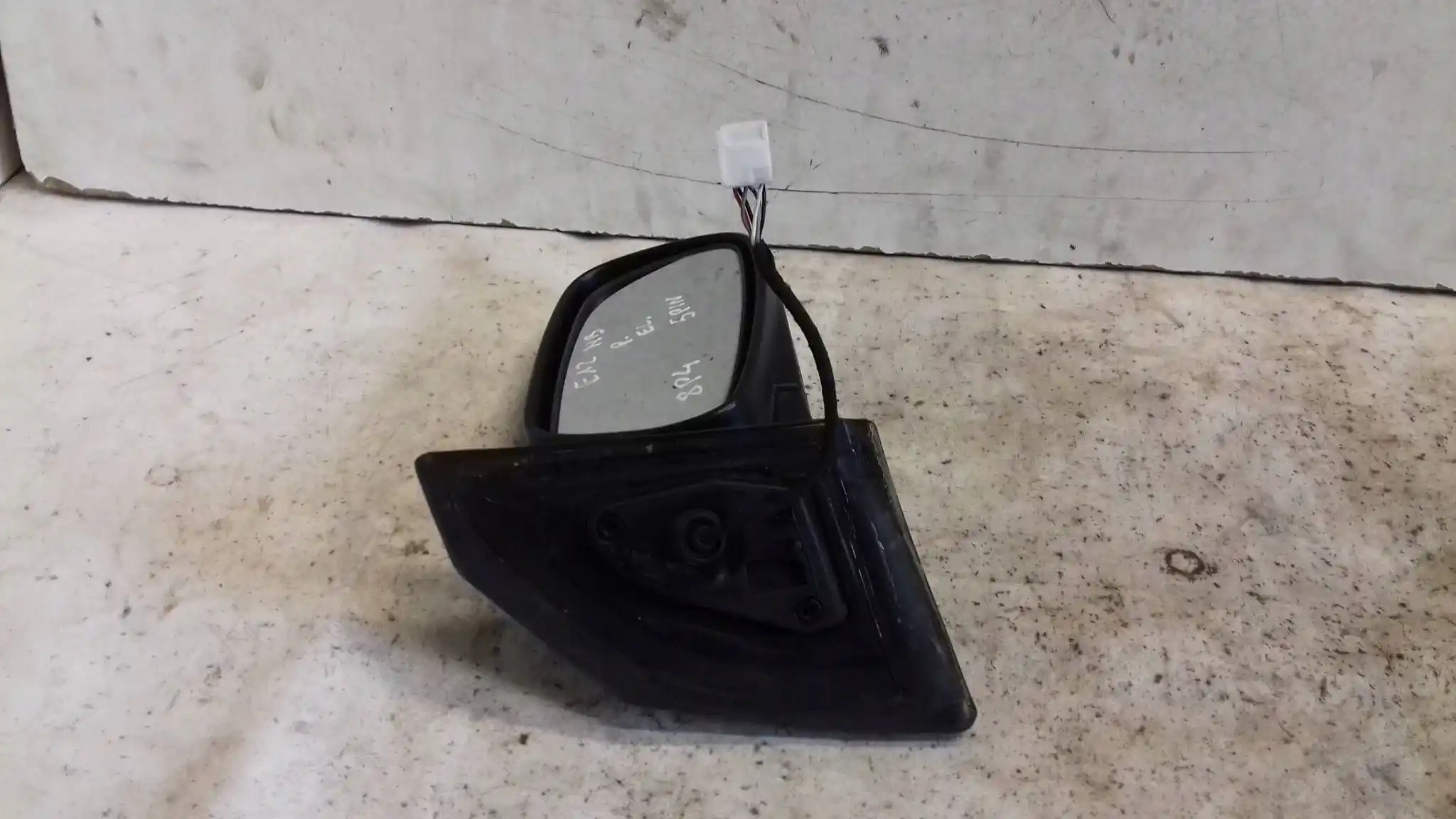 LUSTERKO PRAWE ELEKTRYCZNE 5 PIN TOYOTA COROLLA E12 01-08 LAK 8P4