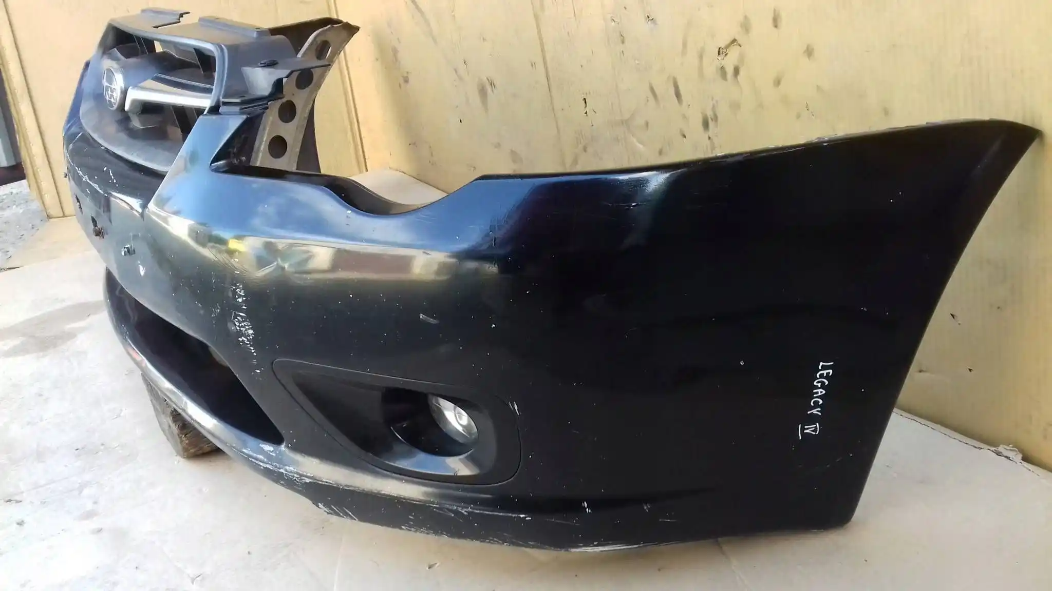 ZDERZAK PRZÓD PRZEDNI SUBARU LEGACY IV LIFT 06-09 32J