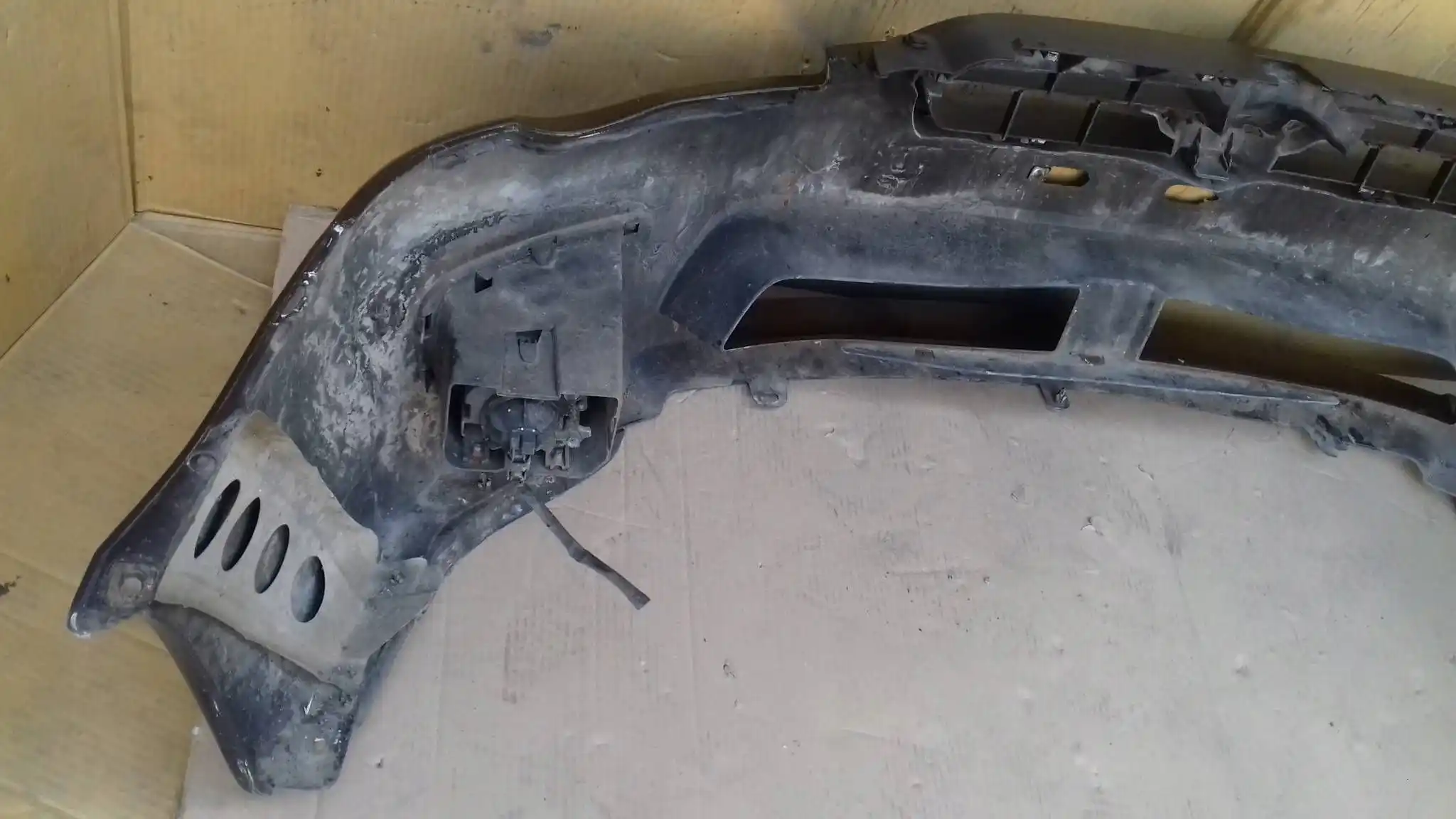 ZDERZAK PRZÓD PRZEDNI SUBARU LEGACY IV LIFT 06-09 32J