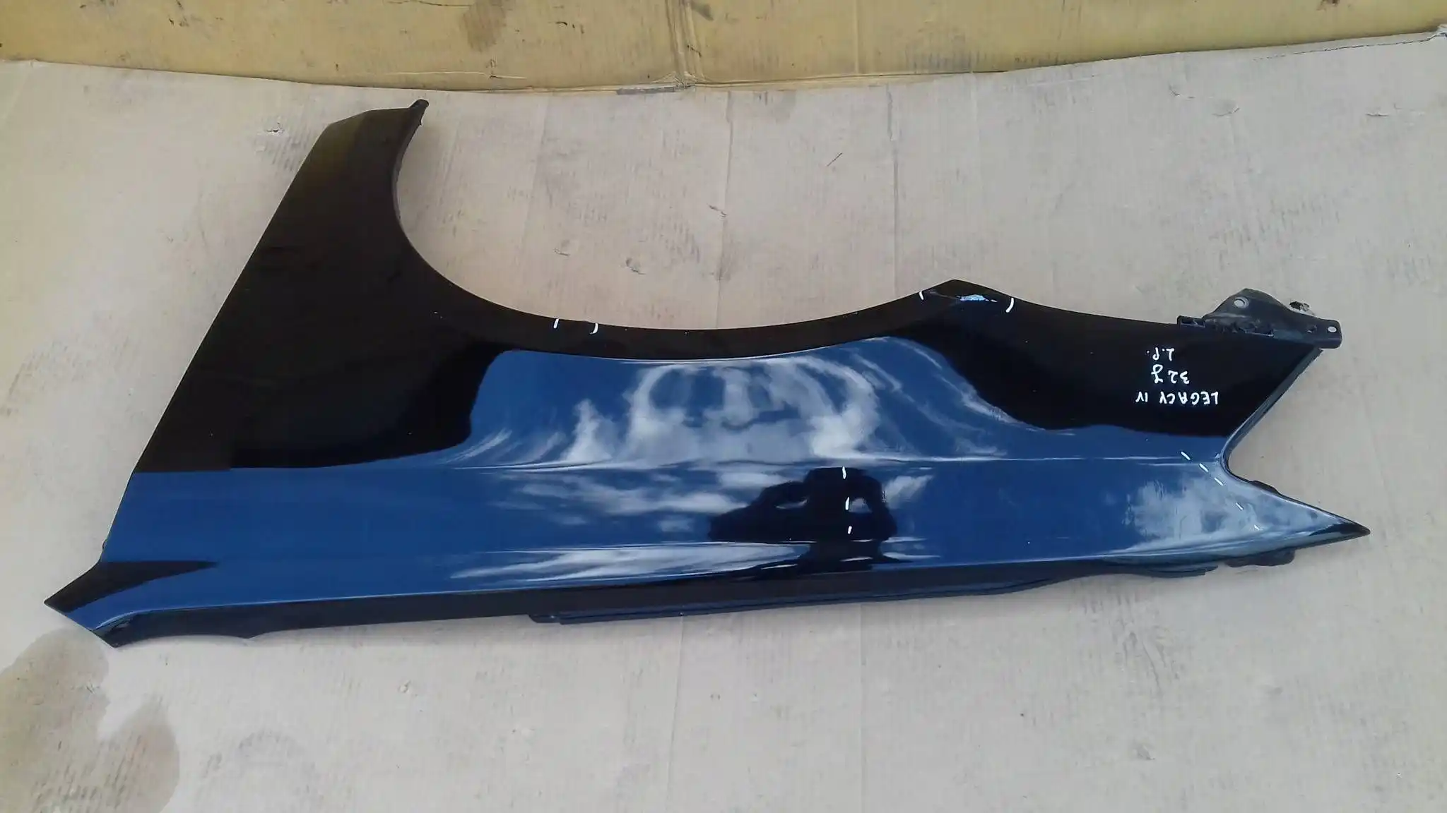 BŁOTNIK LEWY PRZÓD PRZEDNI SUBARU LEGACY IV LIFT 06-09 32J