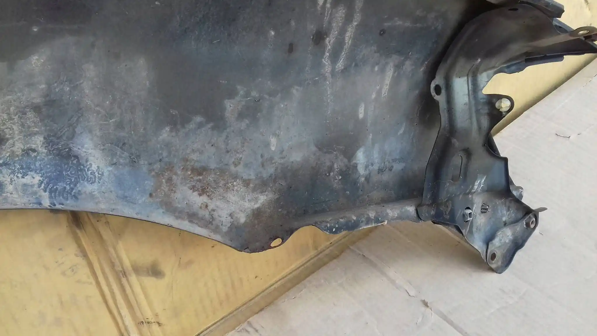 BŁOTNIK LEWY PRZÓD PRZEDNI SUBARU LEGACY IV LIFT 06-09 32J