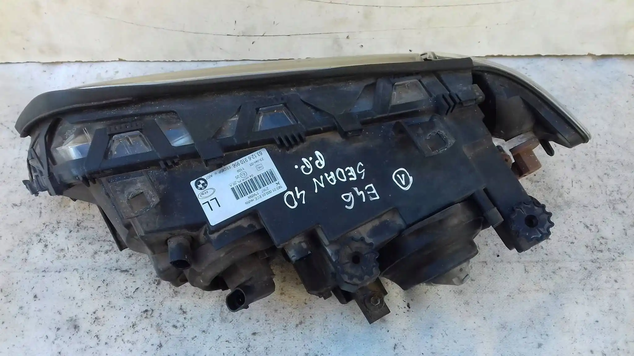 LAMPA PRAWY PRZÓD PRZEDNIA 6910956 BMW 3 E46 LIFT 01-05