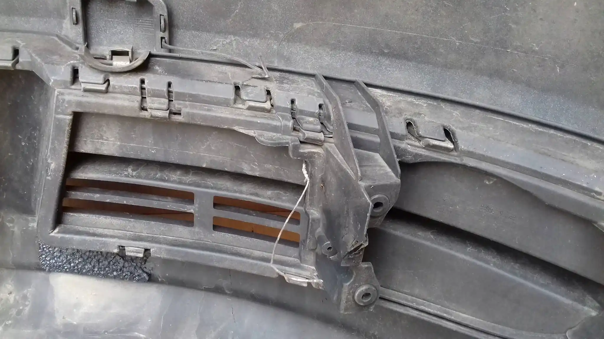 ZDERZAK PRZÓD PRZEDNI 1T0807221 VW TOURAN I 03-06