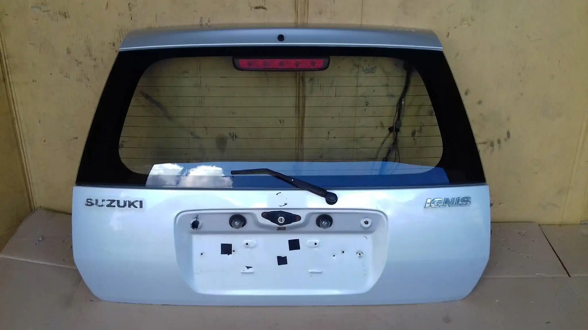 KLAPA TYŁ TYLNA SUZUKI IGNIS I 00-06