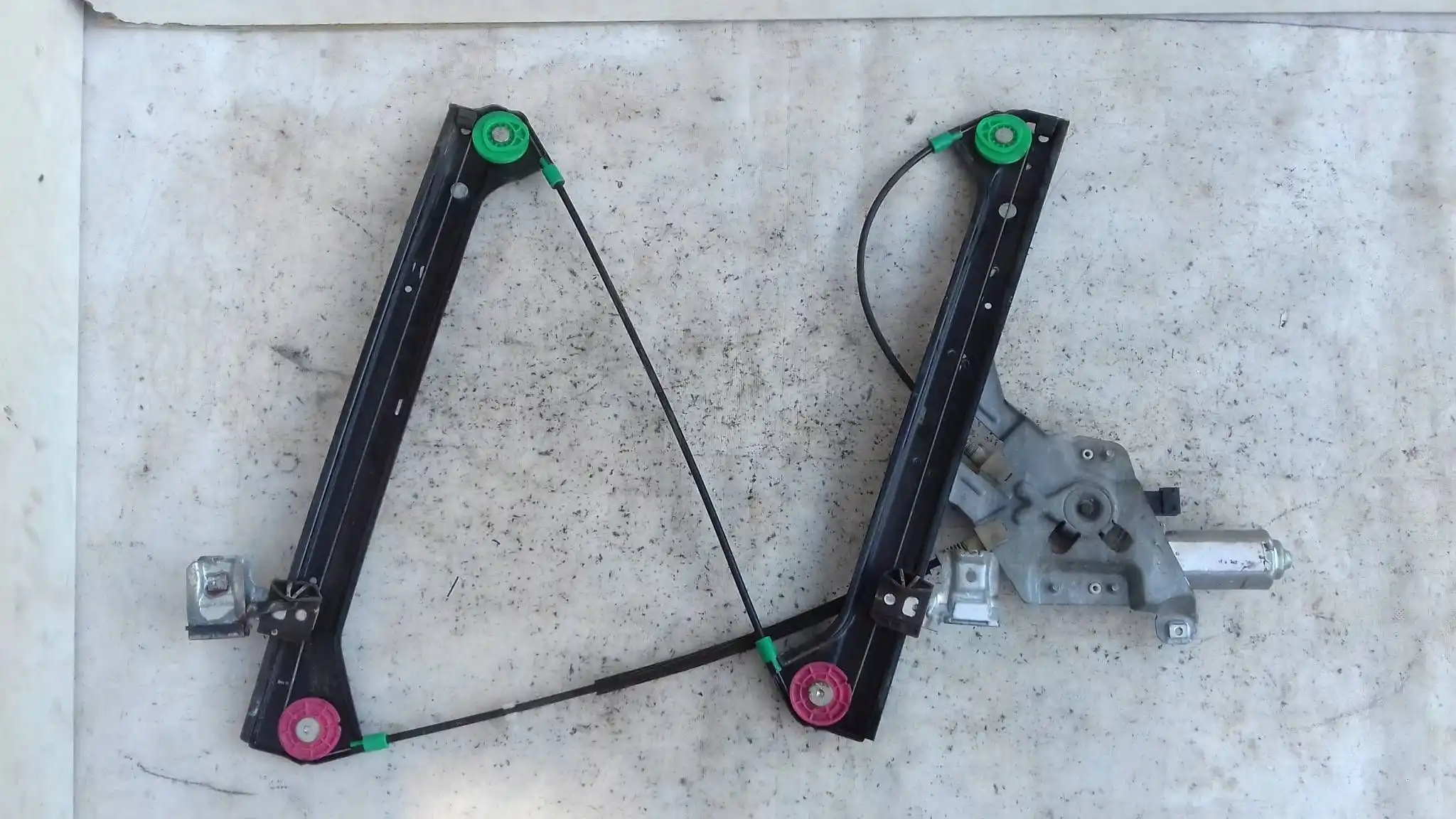 MECHANIZM SILNICZEK SZYBY LEWY PRZÓD 6 PIN SAAB 9-3 93 II KOMBI 02-