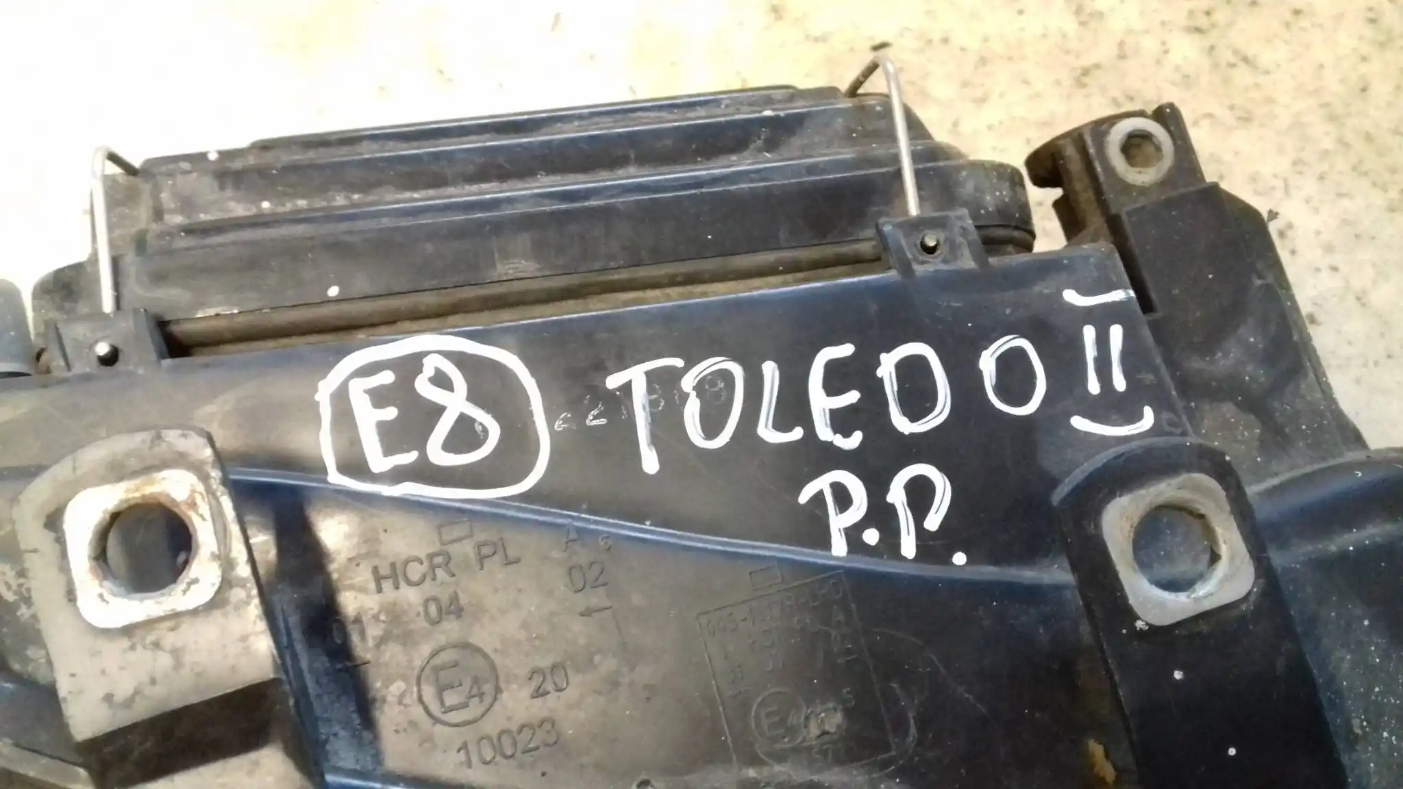 LAMPA PRAWY PRZÓD PRZEDNIA DEPO SEAT TOLEDO II LEON I 98-05