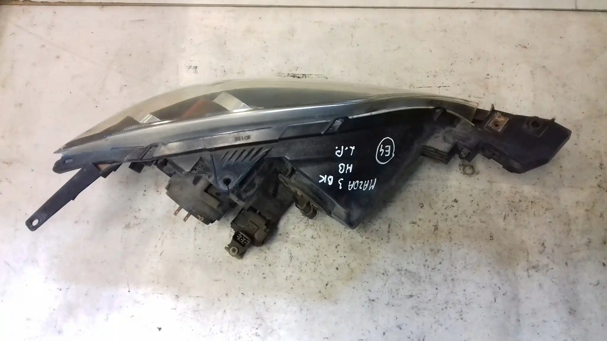 LAMPA LEWY PRZÓD PRZEDNIA MAZDA 3 BK HB 03-