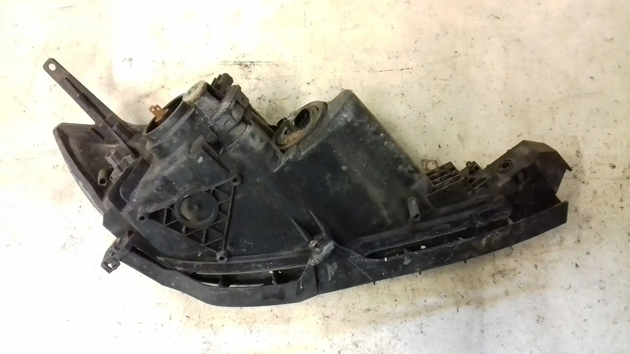 LAMPA LEWY PRZÓD PRZEDNIA MAZDA 3 BK HB 03-