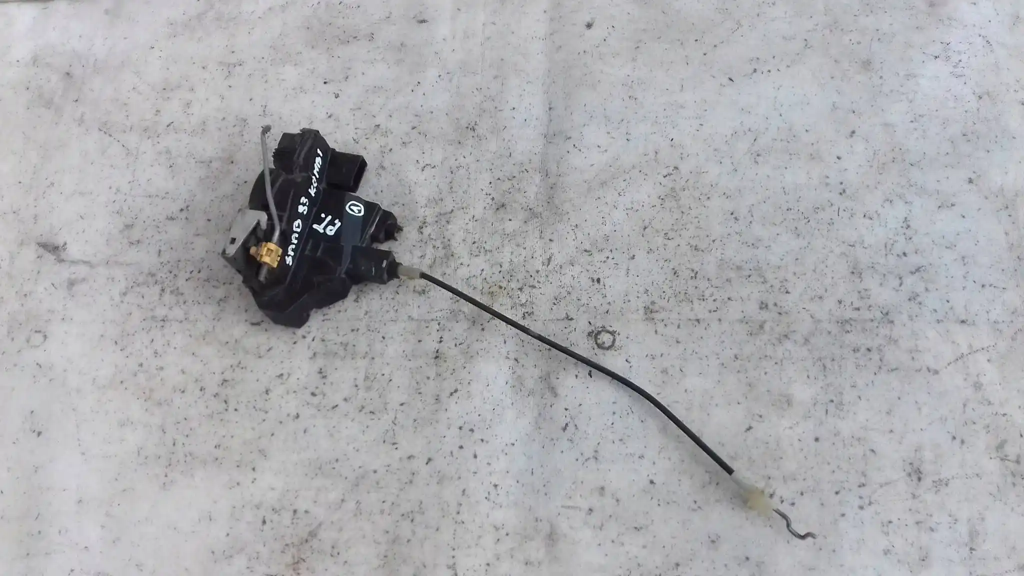 ZAMEK DRZWI PRAWY TYŁ 12759697 4 PIN SAAB 9-3 93 II KOMBI 02-