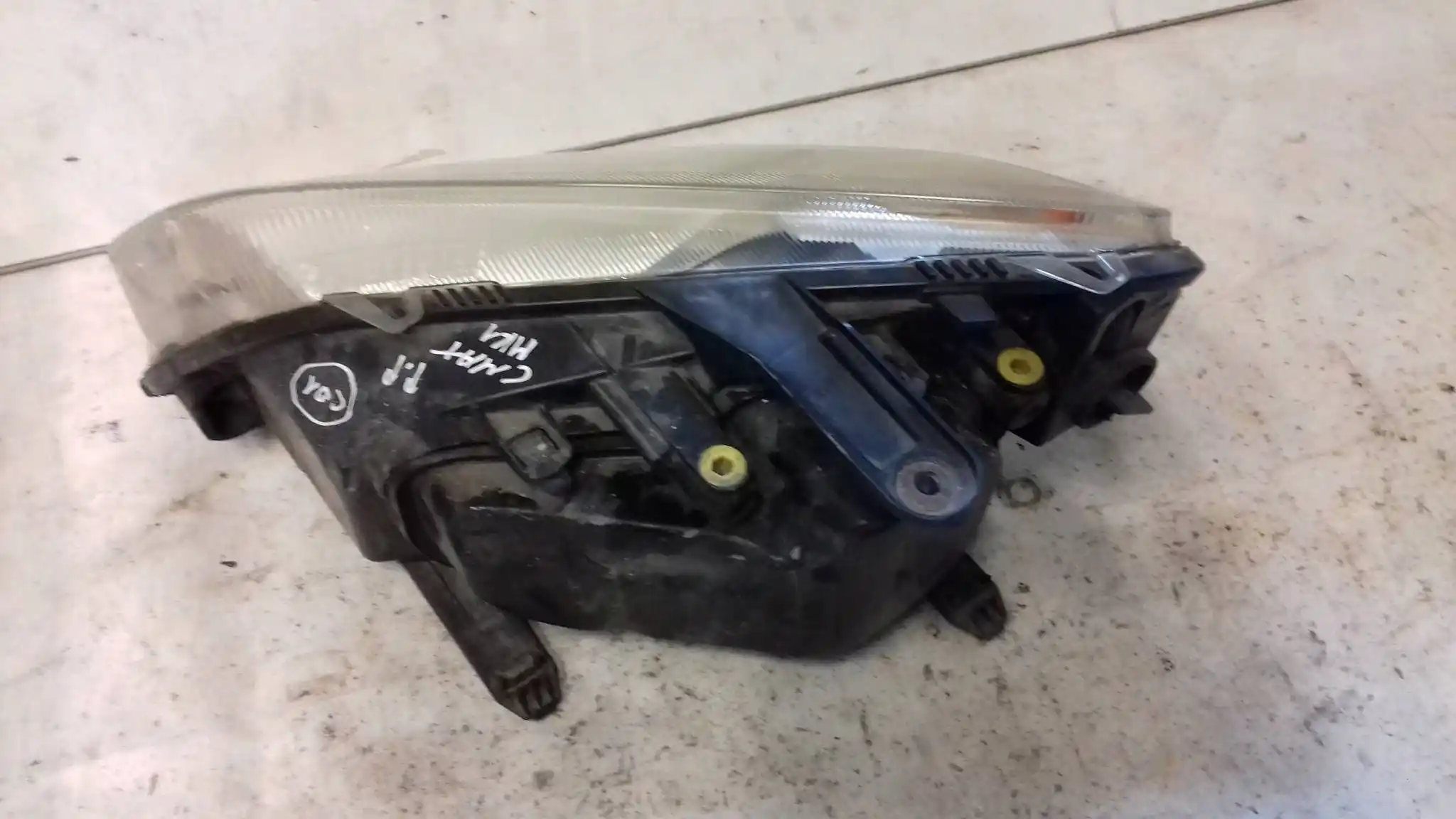 LAMPA PRAWY PRZÓD PRZEDNIA FORD C-MAX MK1 03-06