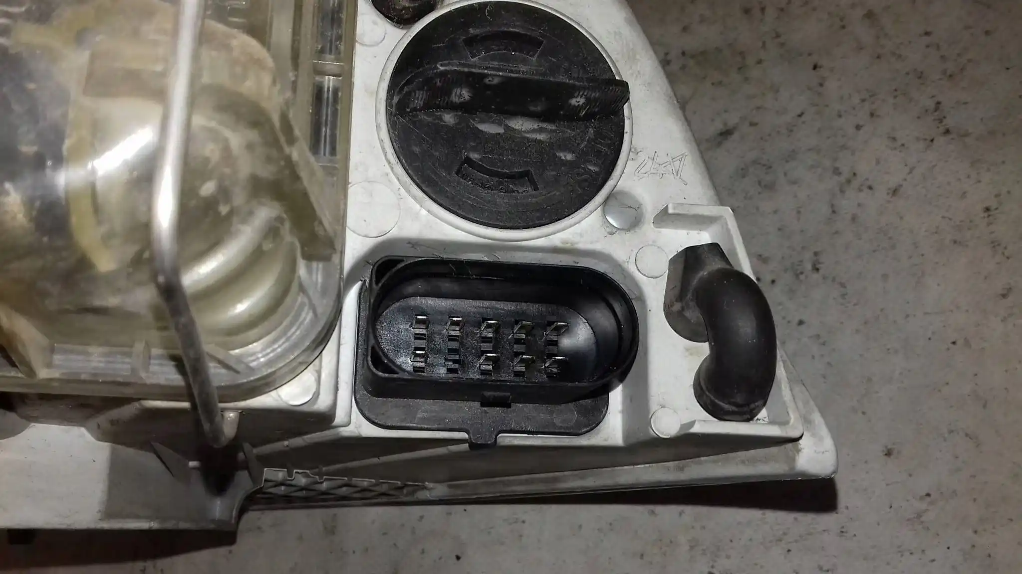 LAMPA PRAWY PRZÓD PRZEDNIA SKODA OCTAVIA II 04-08