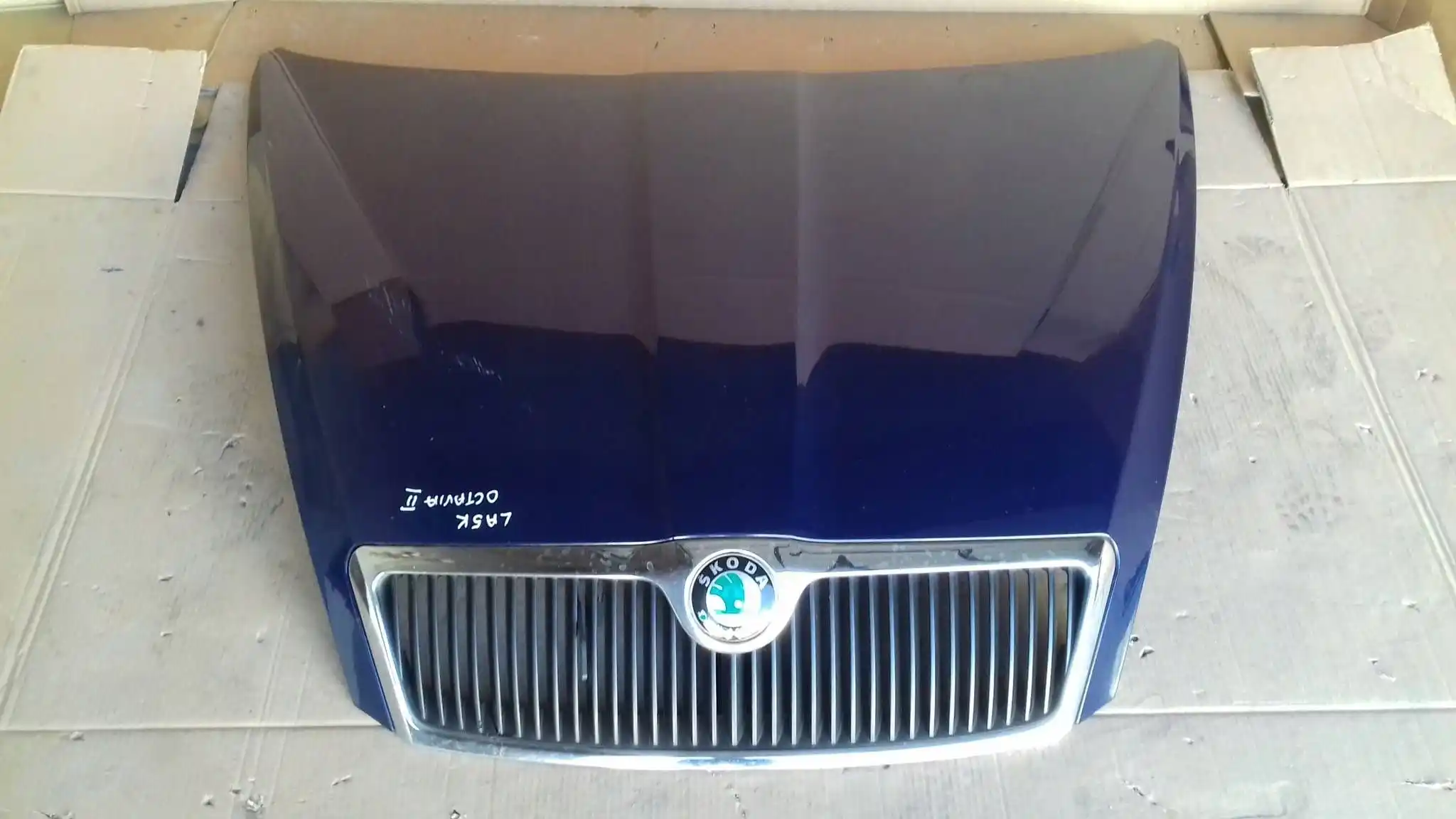 MASKA POKRYWA PRZÓD PRZEDNIA SKODA OCTAVIA II 04-08 LAK. LF5A