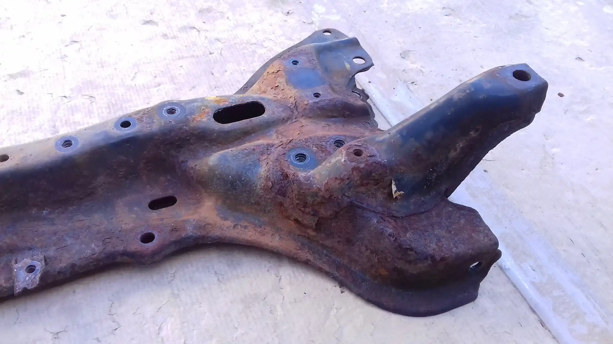 SANKI KOŁYSKA WÓZEK TRAWERS PRZÓD HONDA JAZZ II 02-08