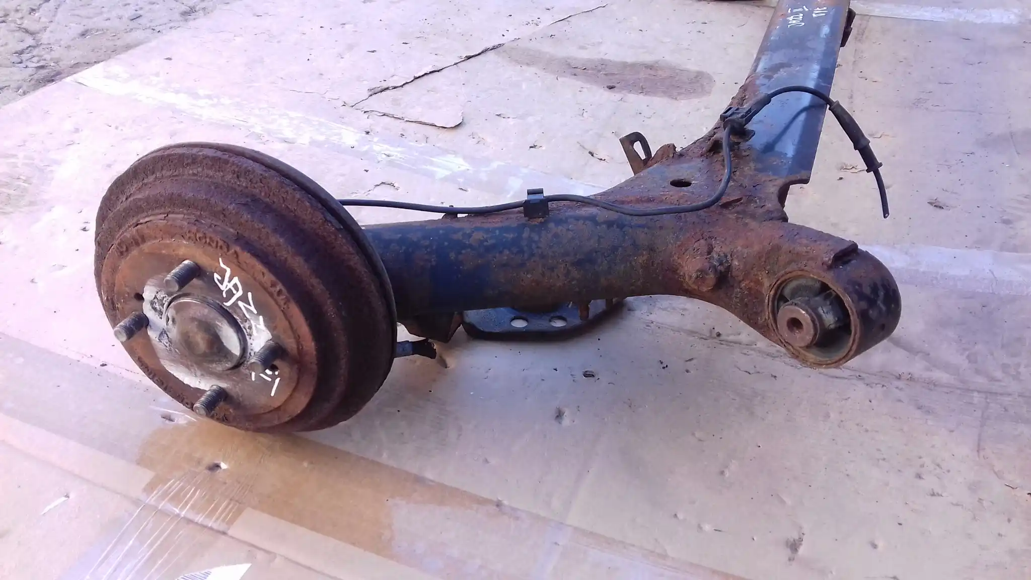 SANKI BELKA ZAWIESZENIA OŚ TYŁ TYLNA HONDA JAZZ 1.3 B 5D 02-08