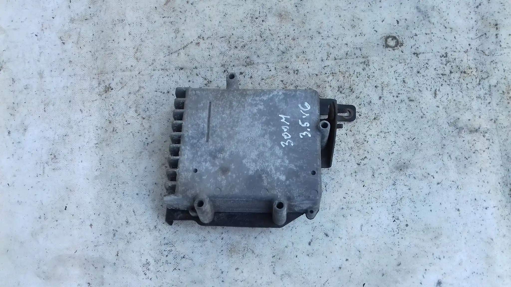 STEROWNIK KOMPUTER SKRZYNI BIEGÓW P04606936AD CHRYSLER 300M 3.5 V6 99-
