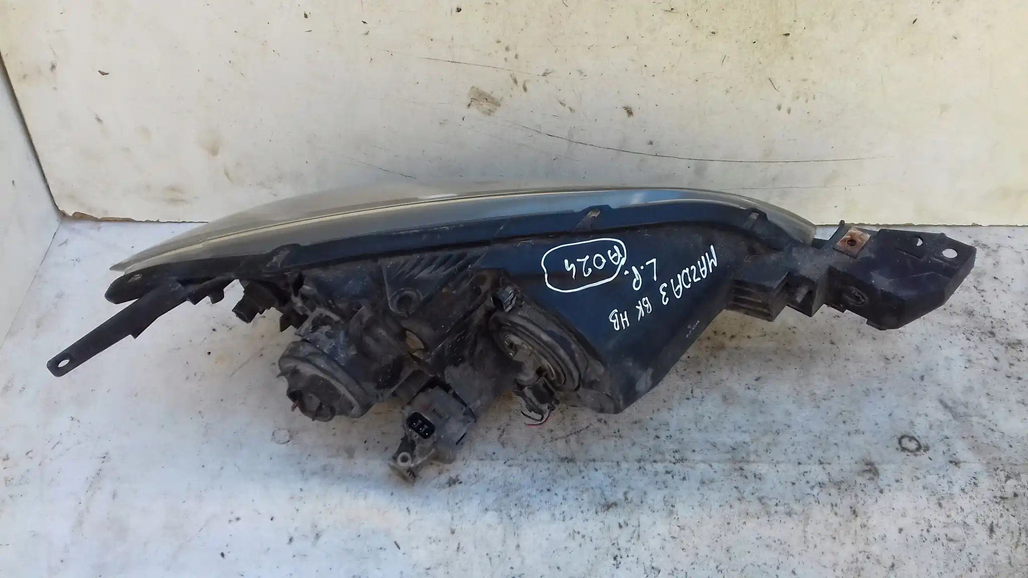 LAMPA LEWY PRZÓD PRZEDNIA MAZDA 3 BK HB 03-